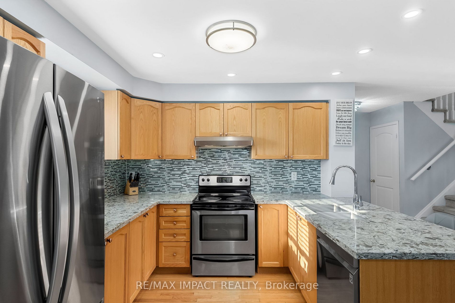 115 Honeyman Dr