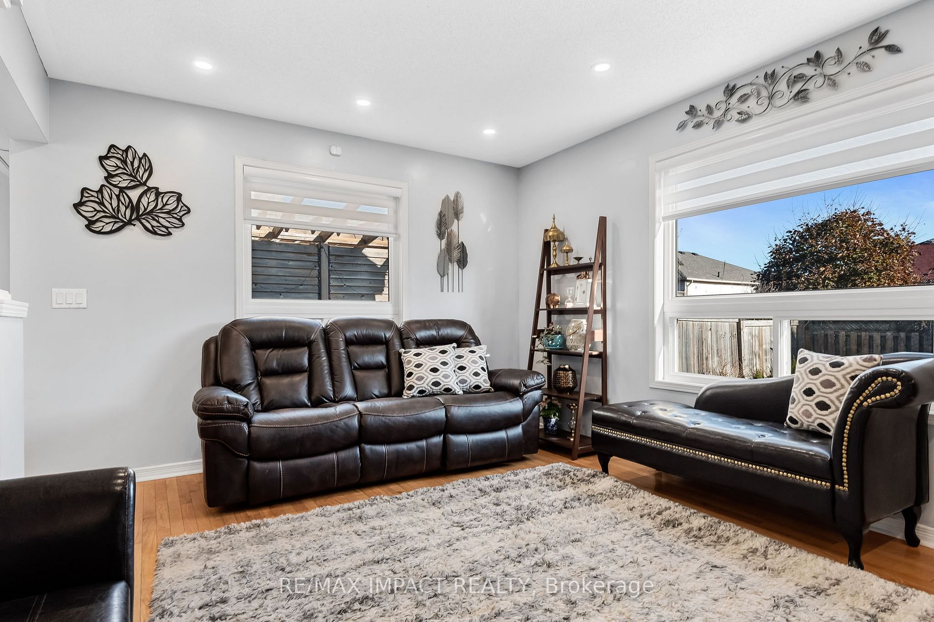 115 Honeyman Dr