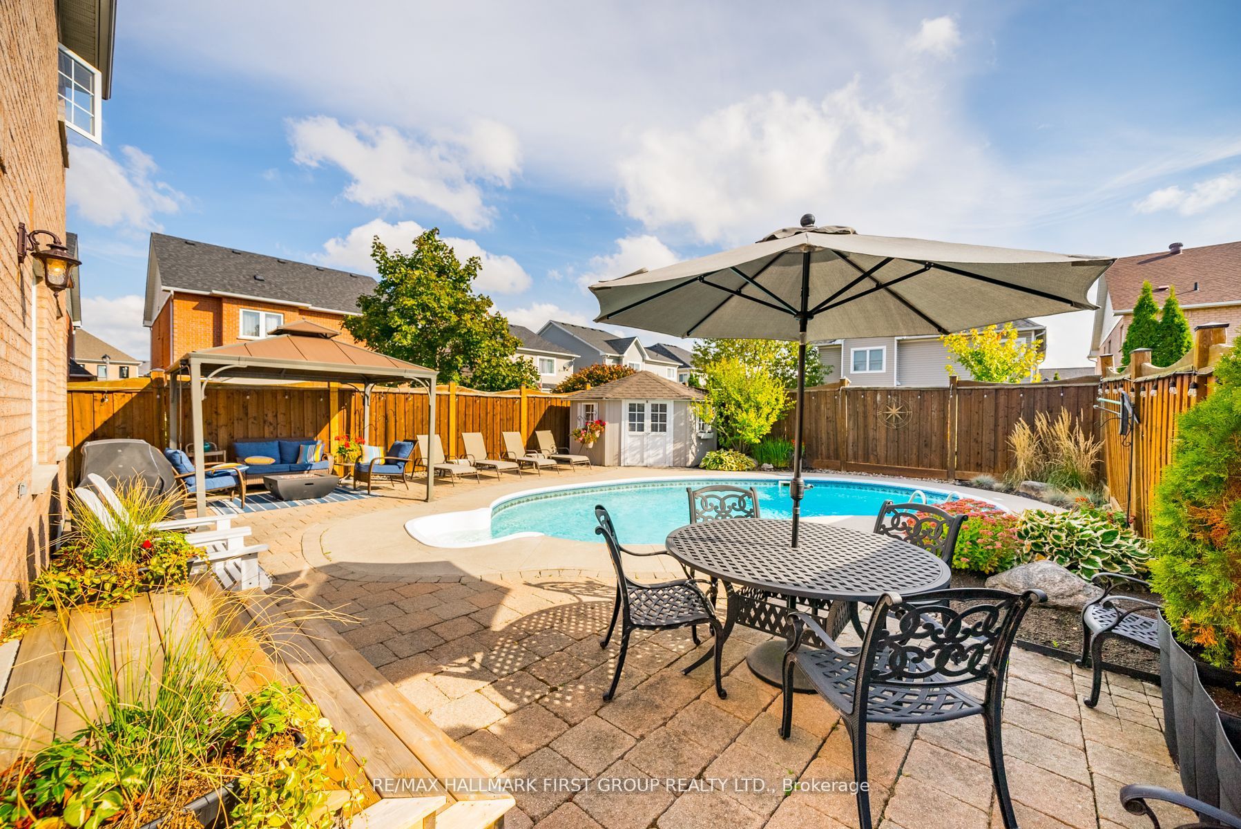 1052 Windrush Dr
