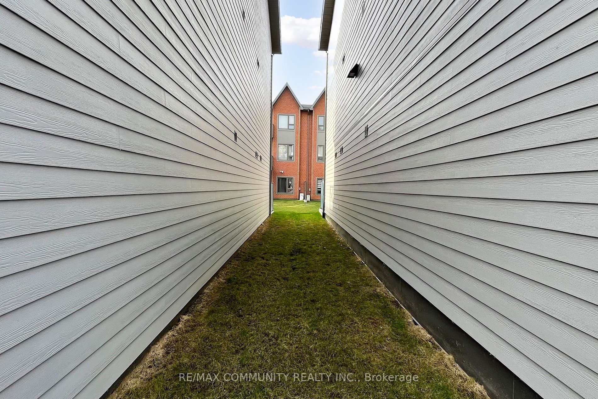 2635 William Jackson Dr, #201