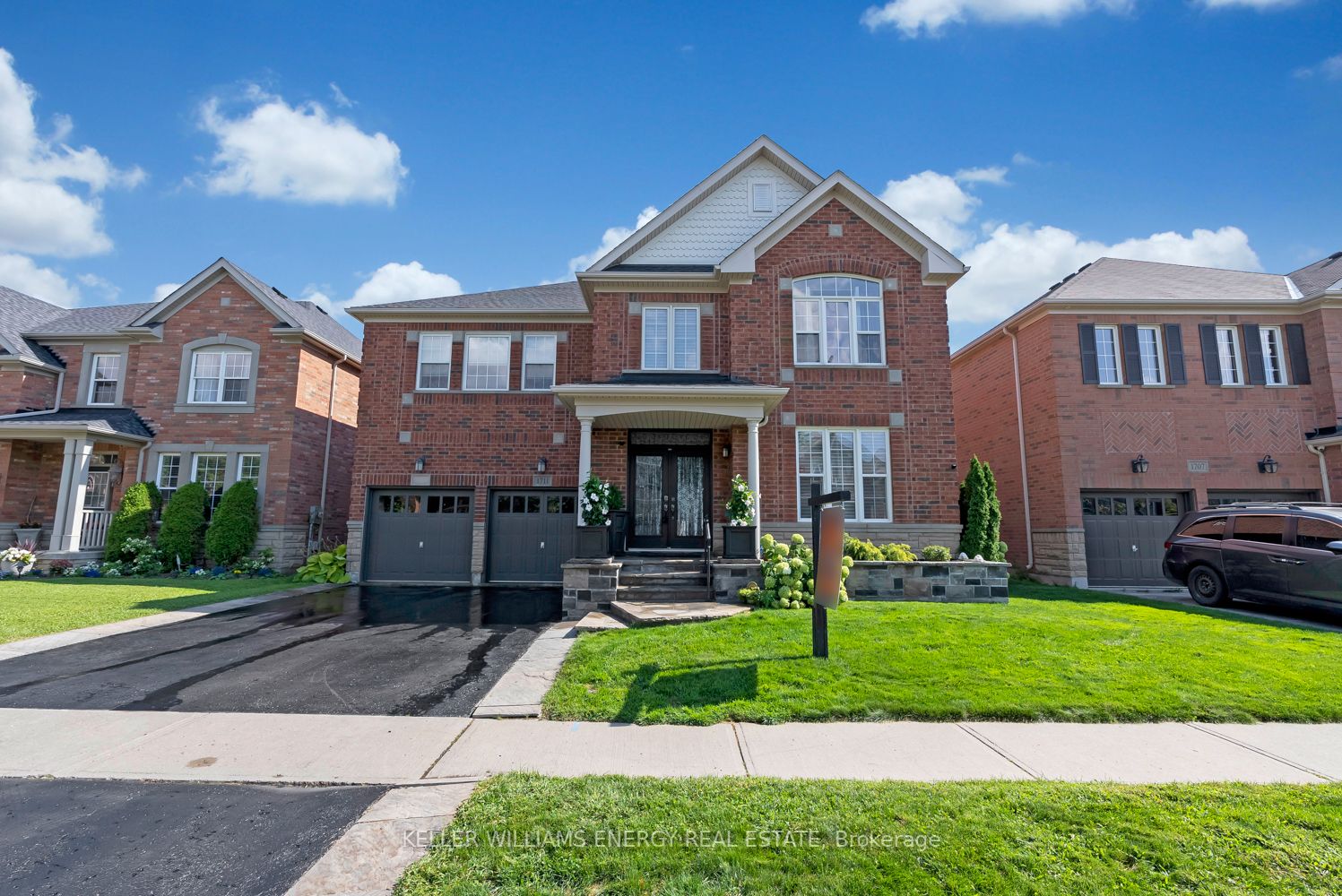 1711 Esterbrook Dr