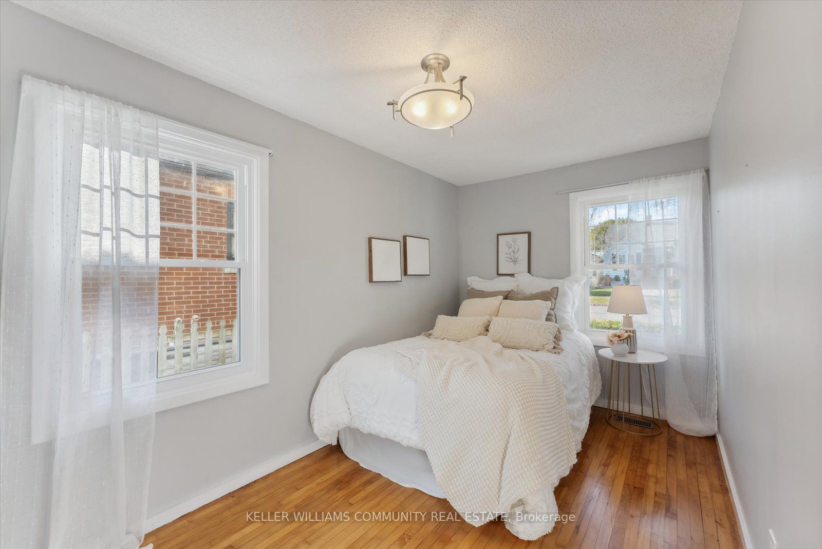 183 Roxborough Ave