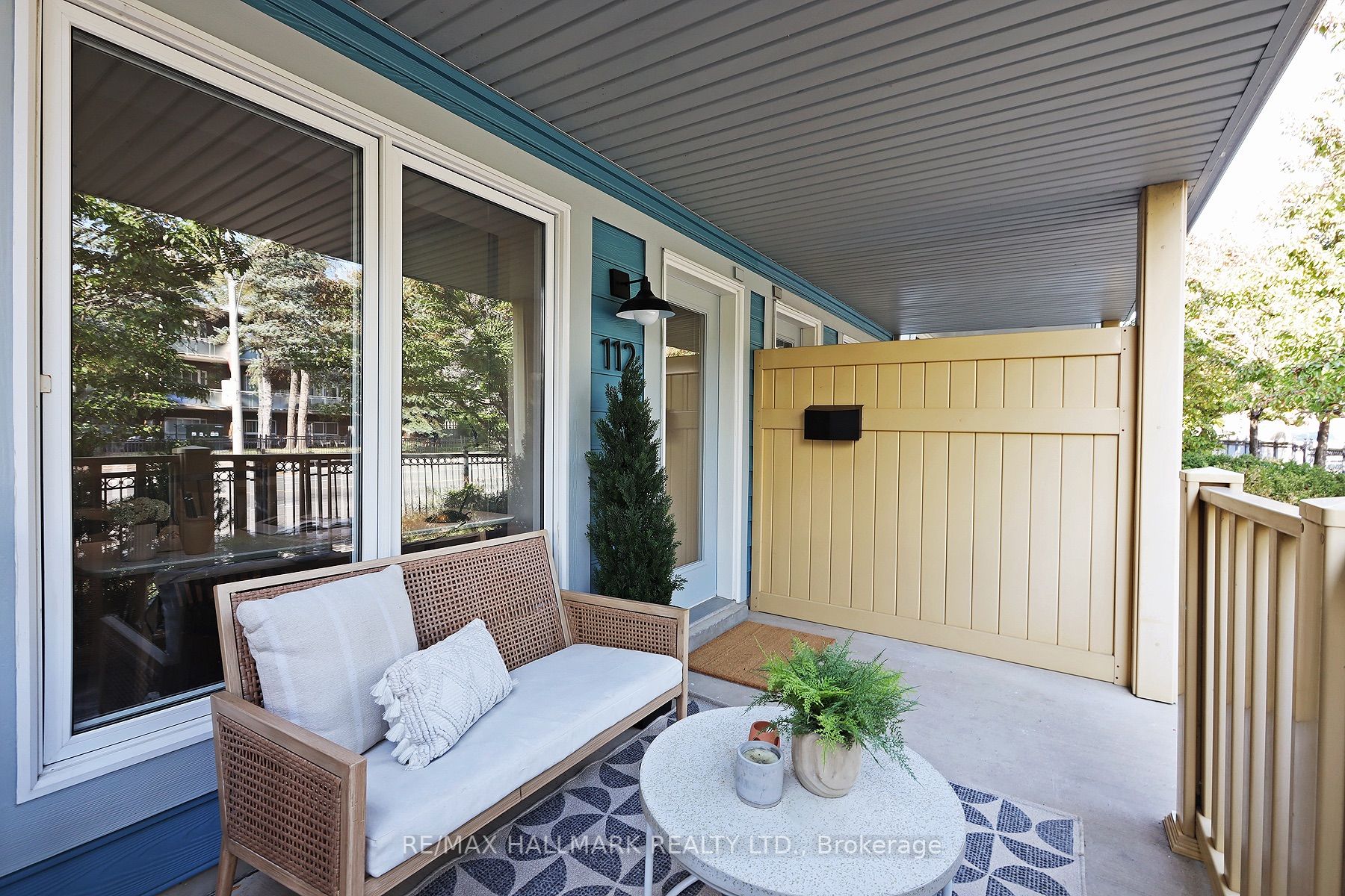 112 Woodbine Ave