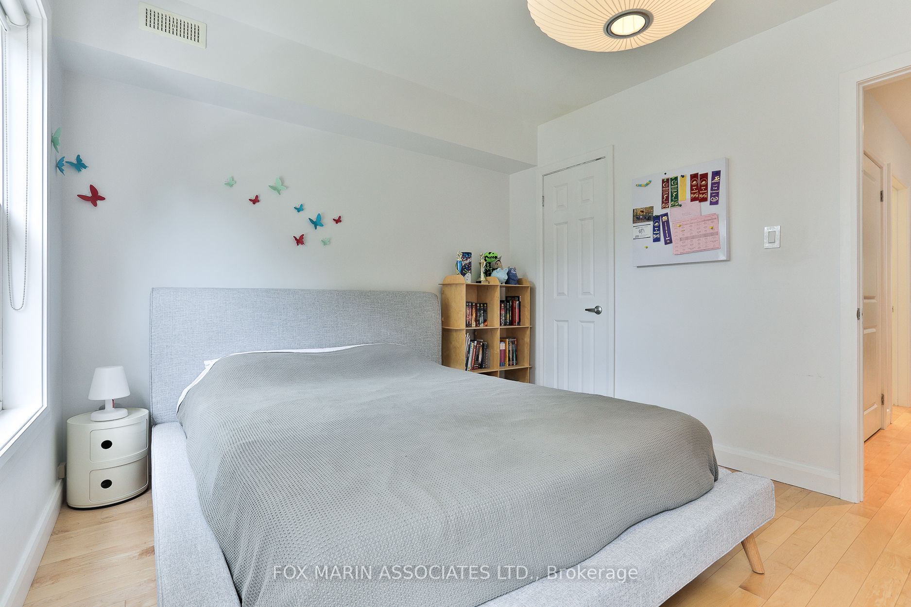 34 De Grassi St