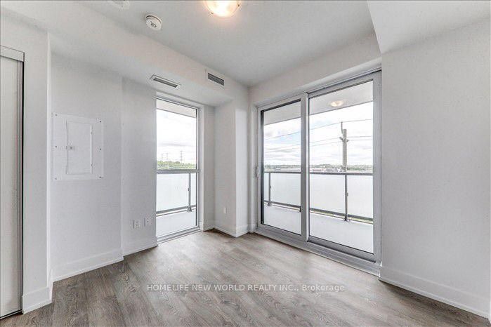 2550 Simcoe Street N, #507