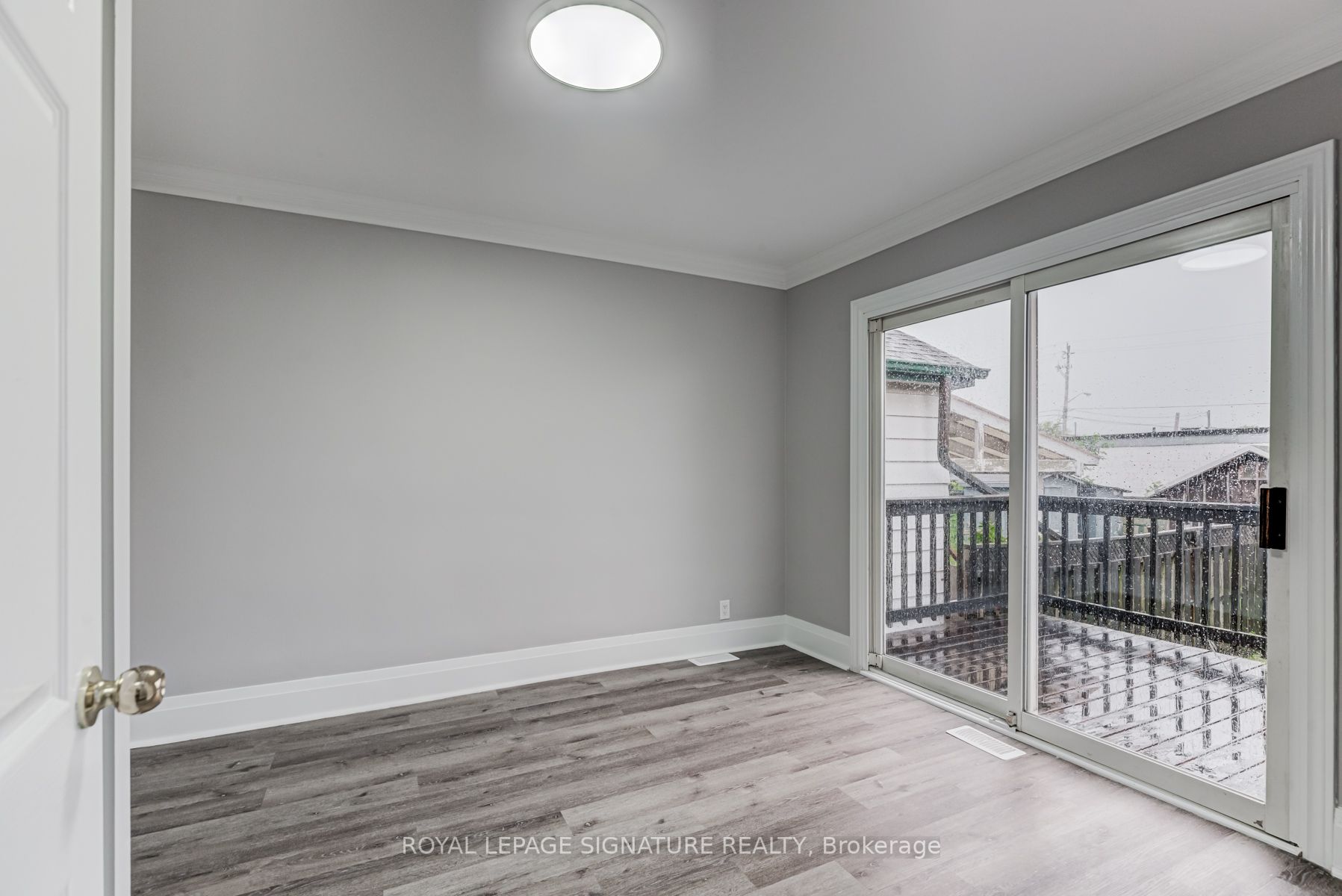 26 Jeavons Ave