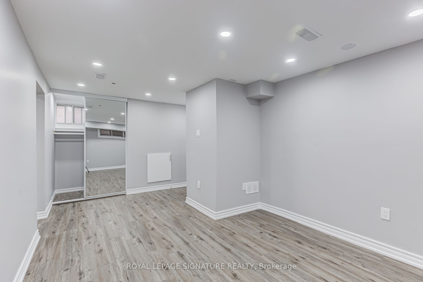 26 Jeavons Ave