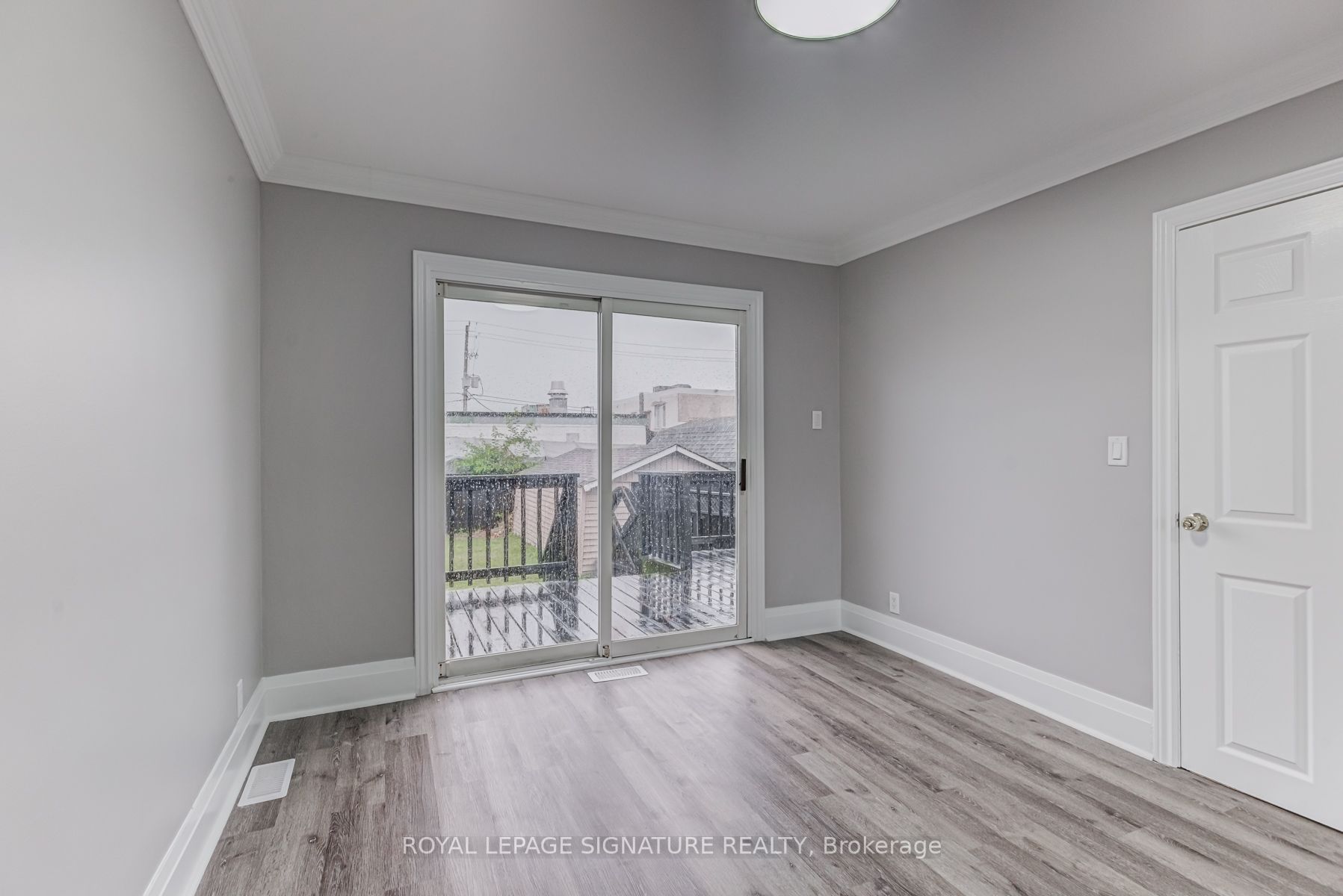 26 Jeavons Ave
