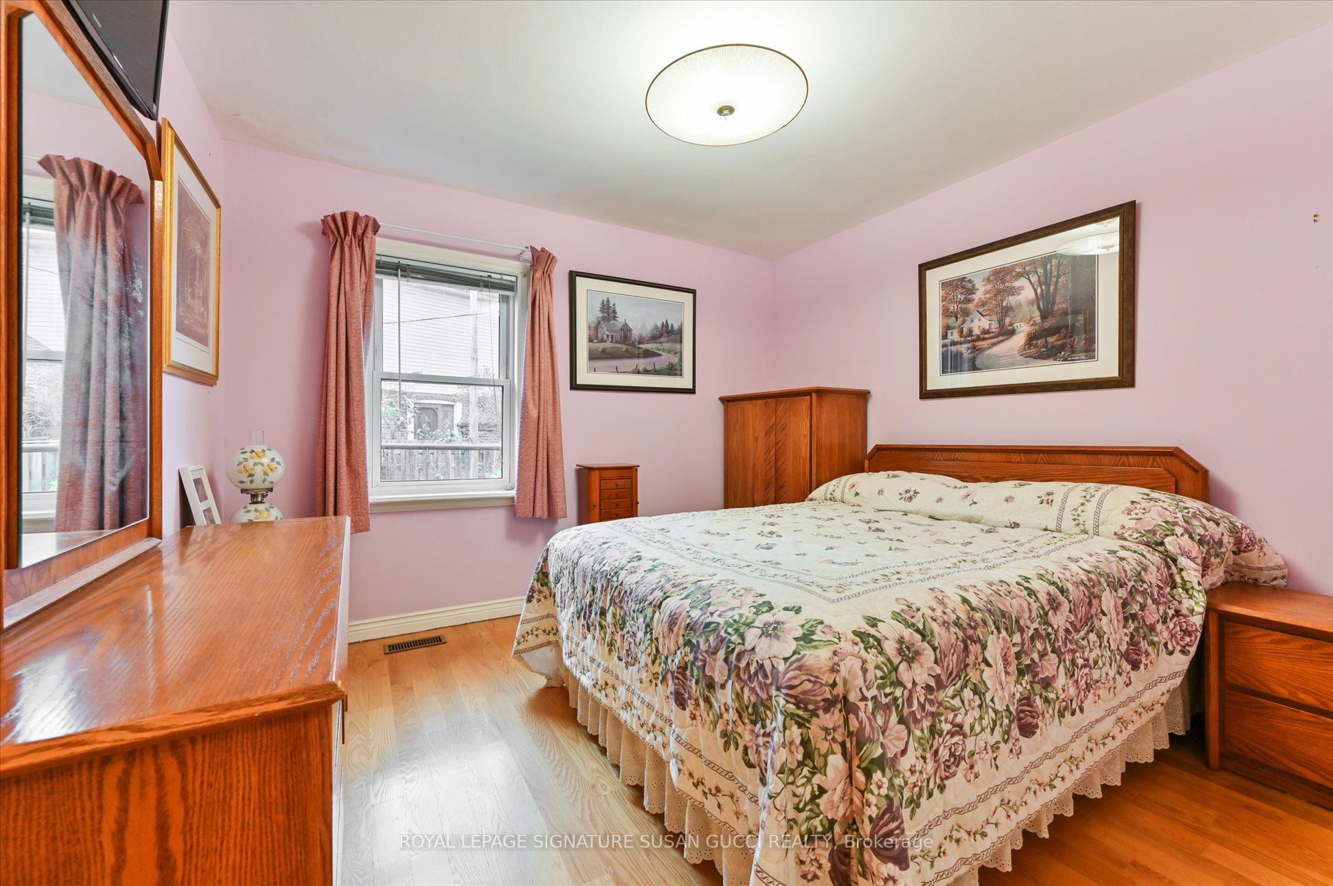 3 Coxwell Blvd