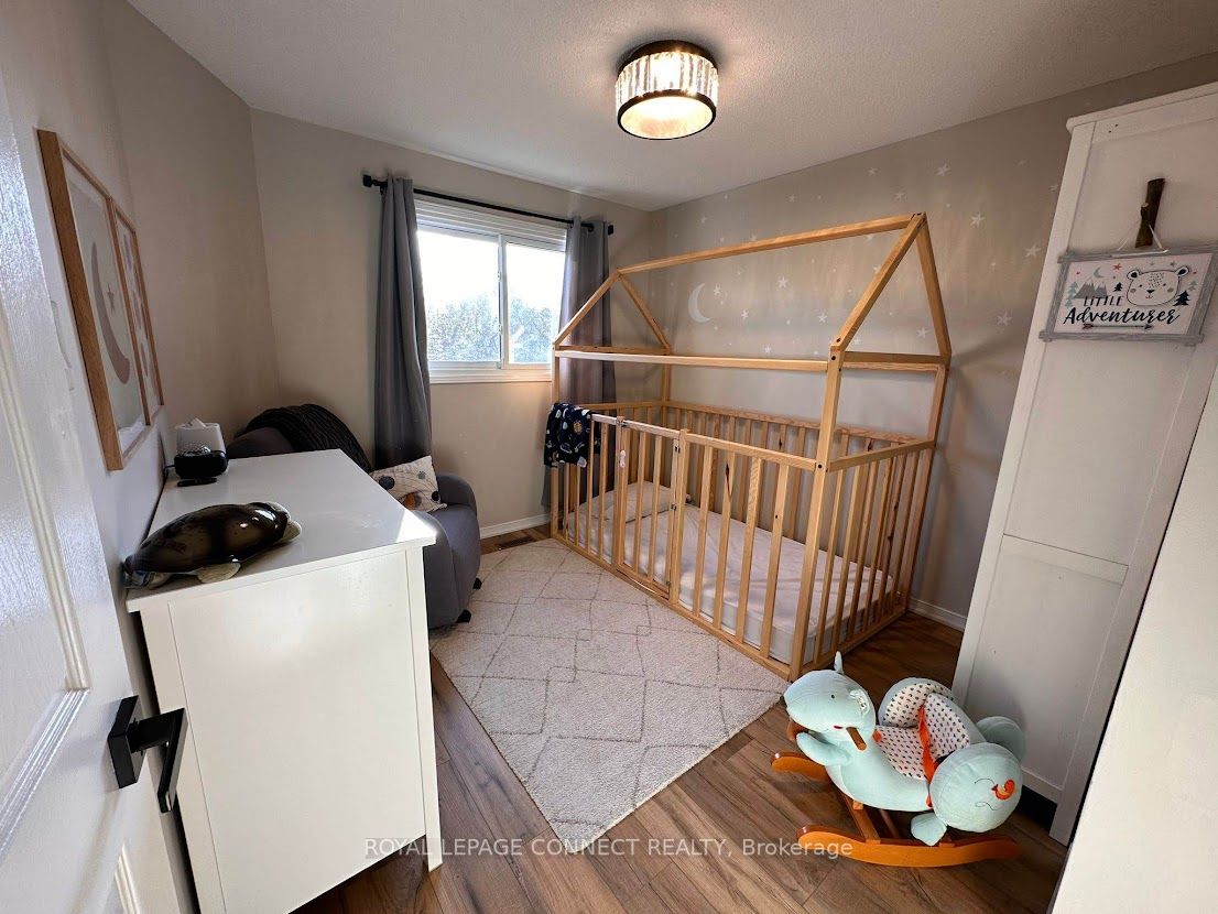 9 Redmond Dr, #Main