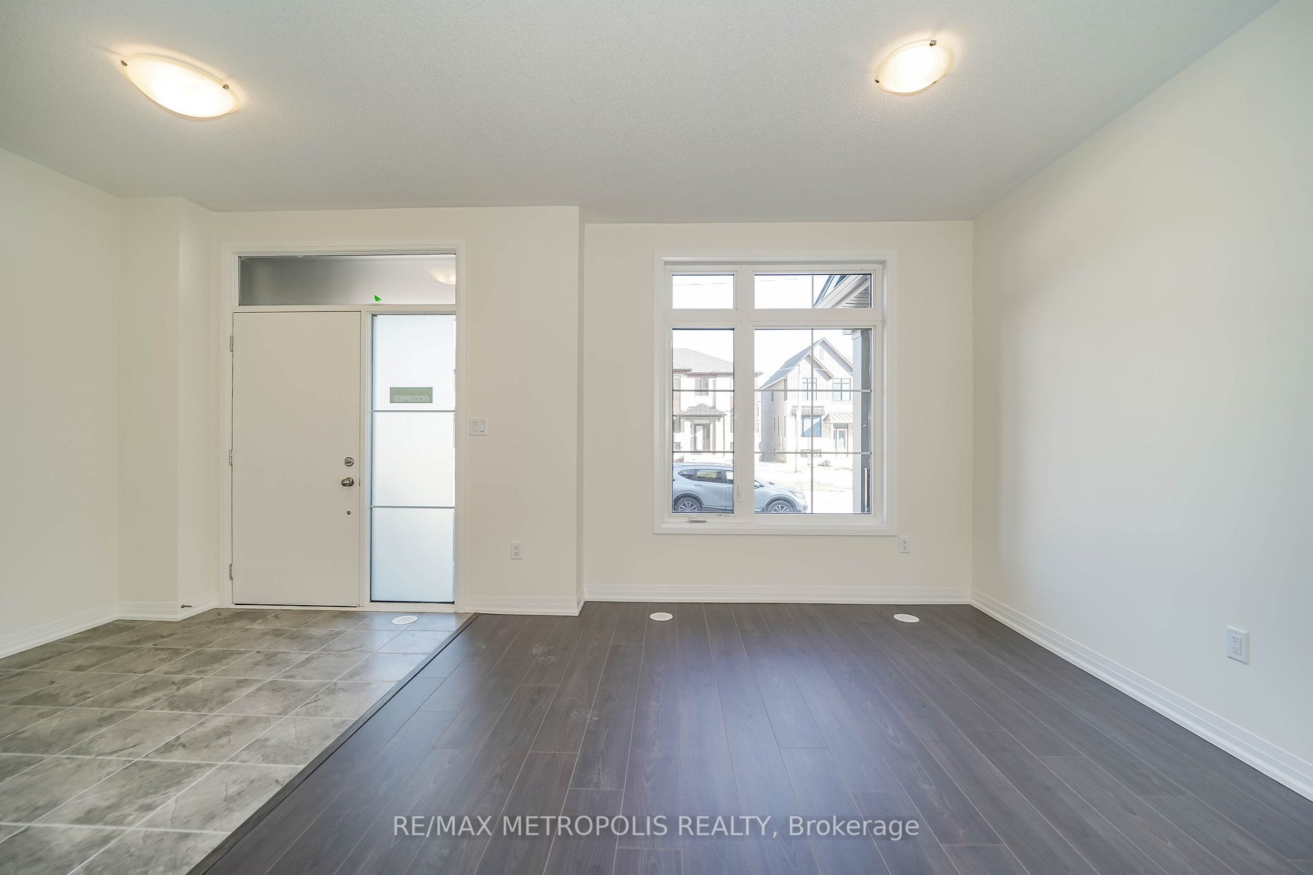 2724 Peter Matthews Dr