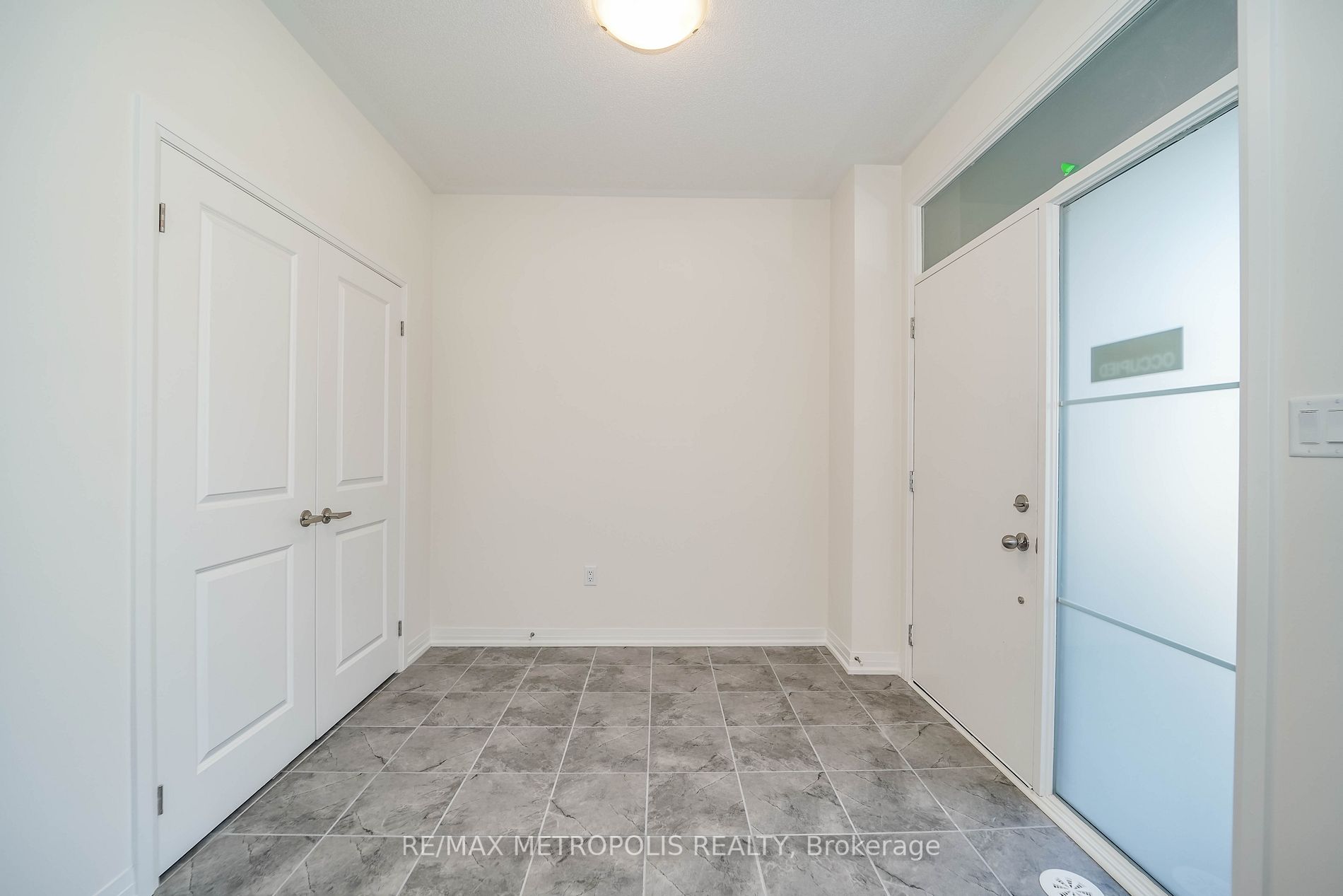 2724 Peter Matthews Dr