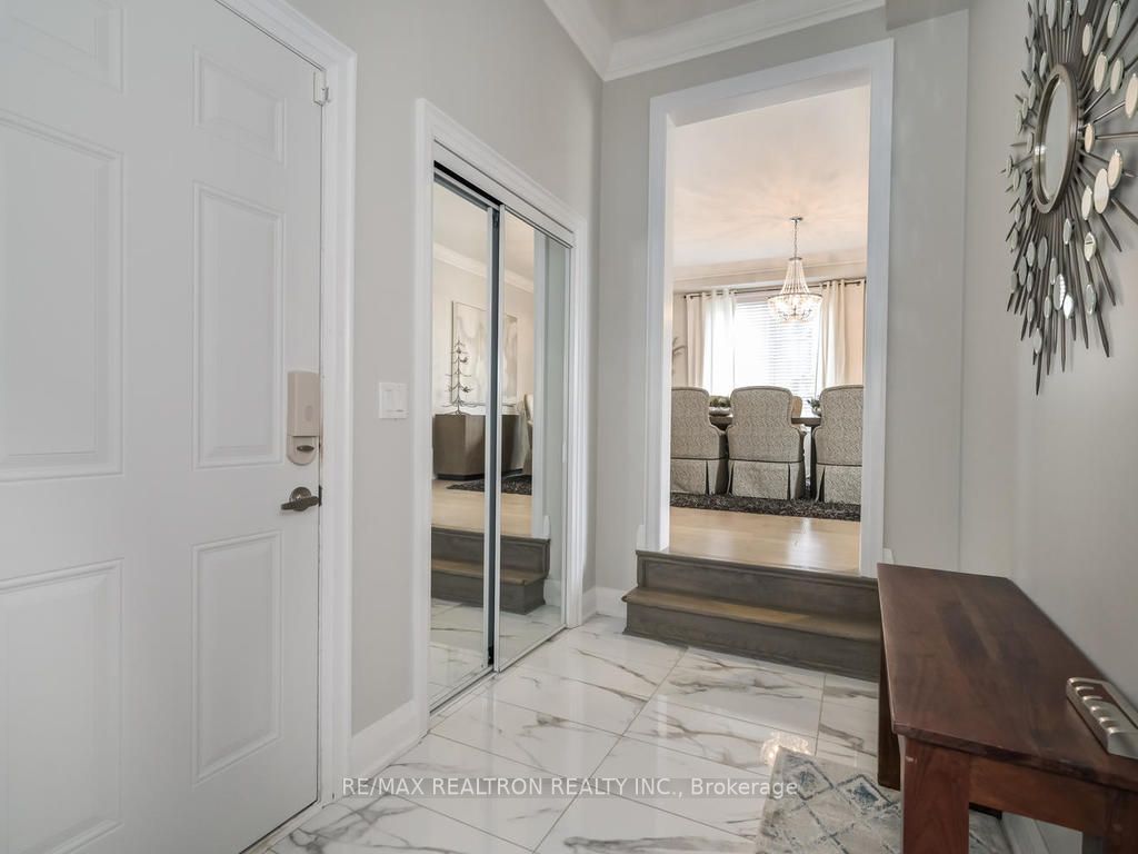 2450 Bridle Rd