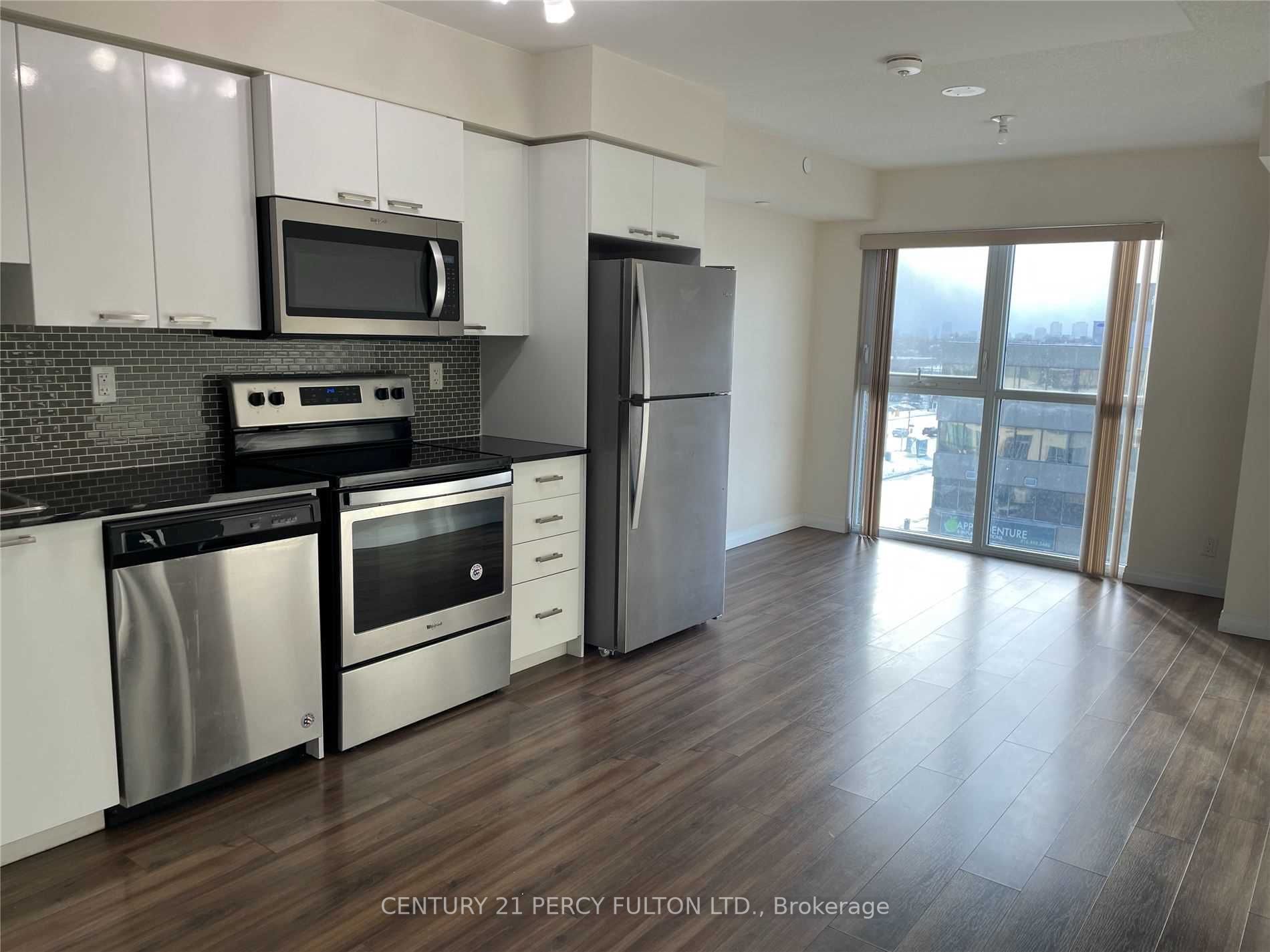 2150 Lawrence Ave E, #606
