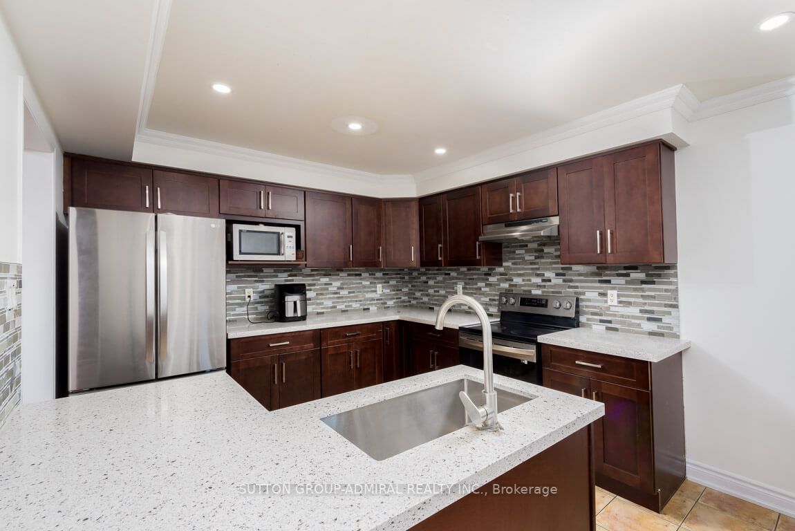 1256 Langley Circ
