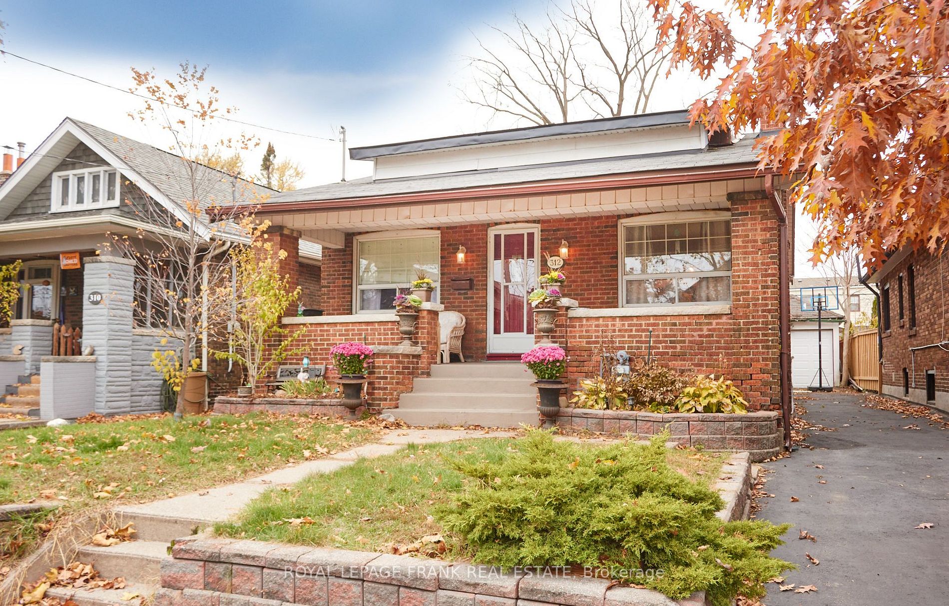 312 Strathmore Blvd