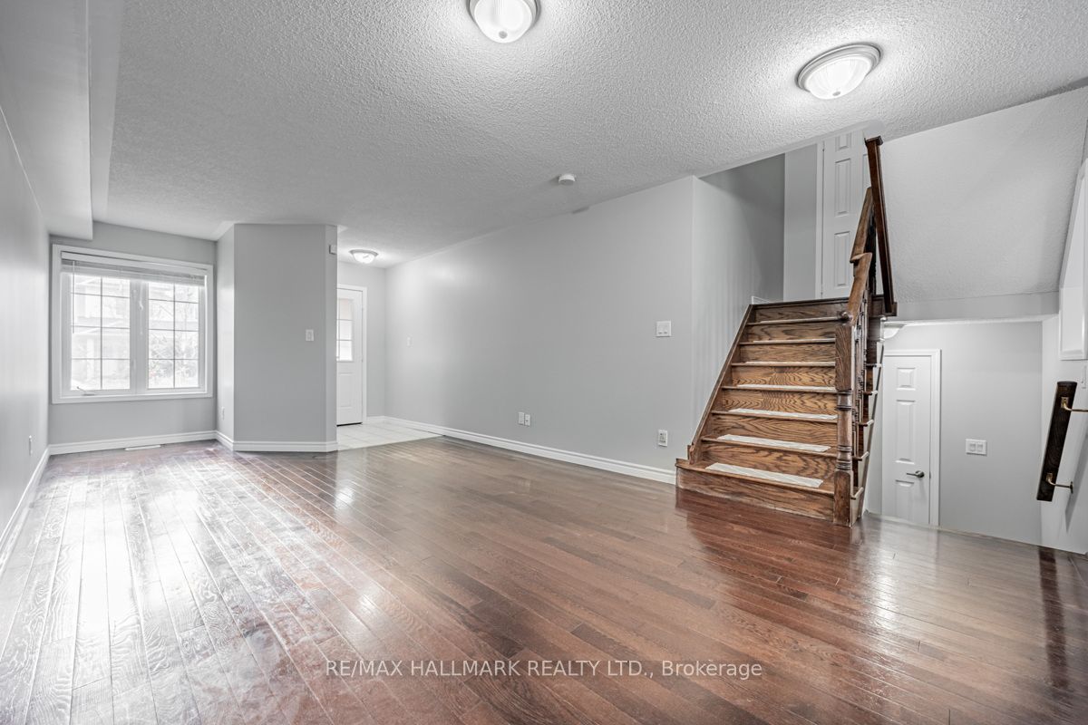 88 Elliottglen Dr
