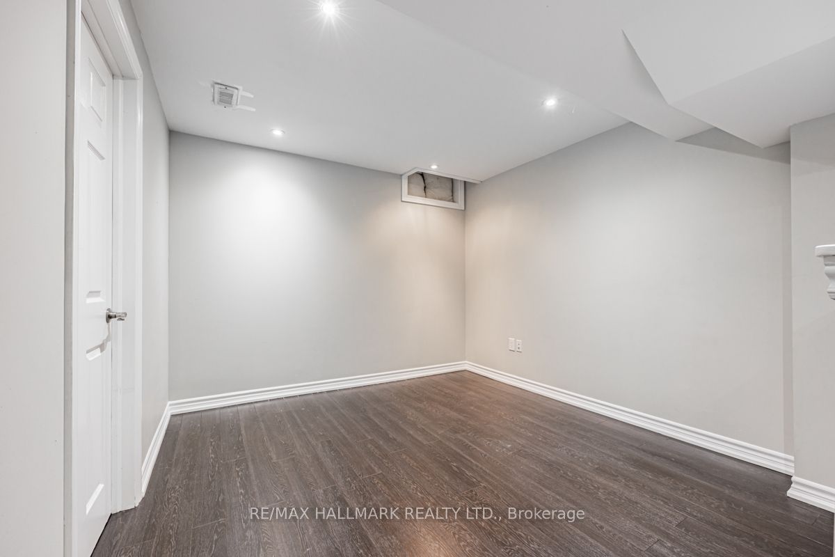 88 Elliottglen Drive