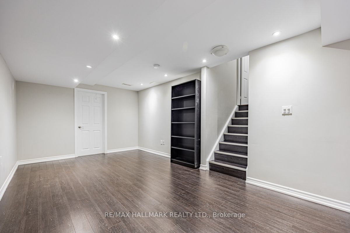 88 Elliottglen Drive