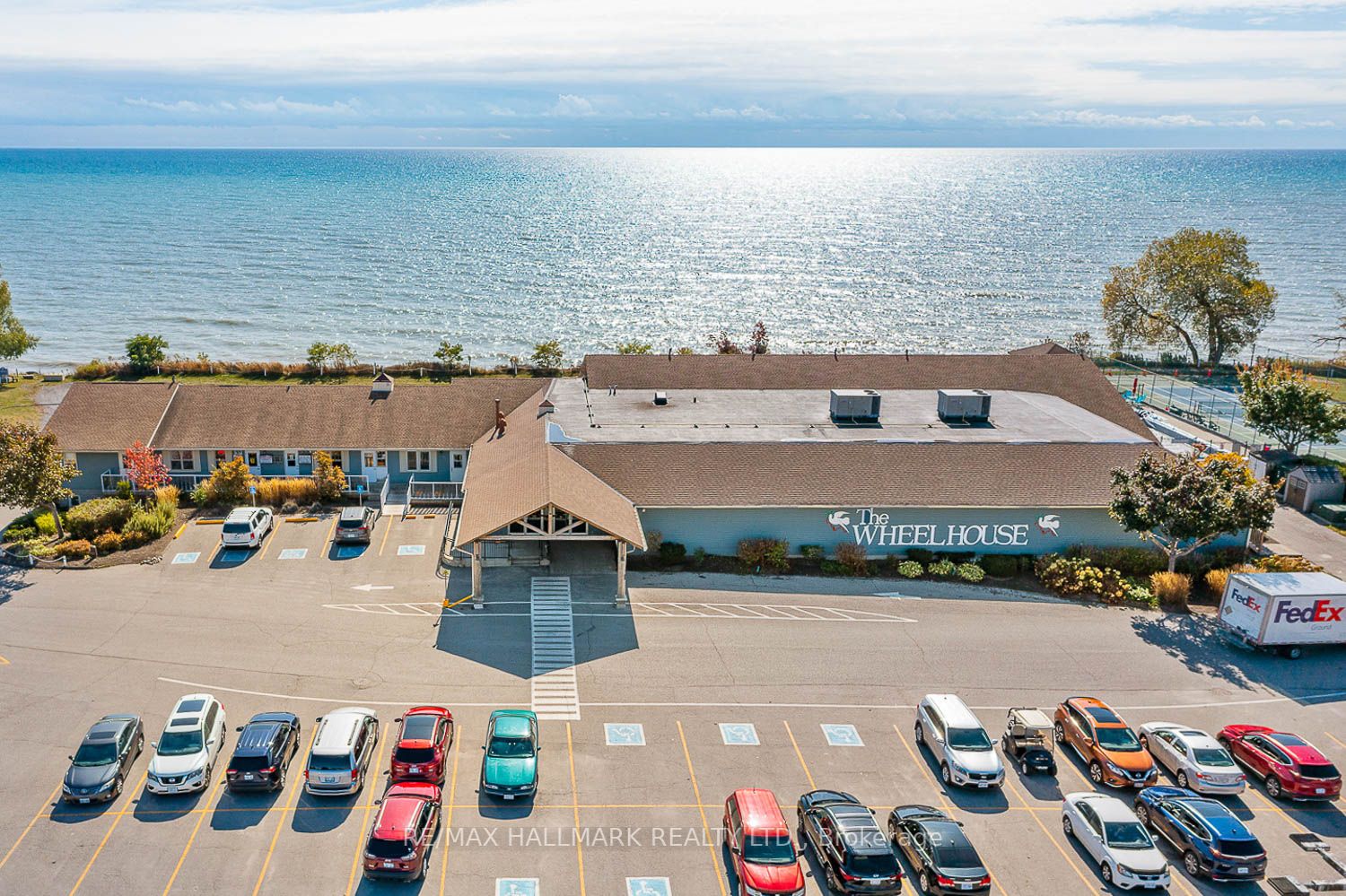 74 The Cove Rd