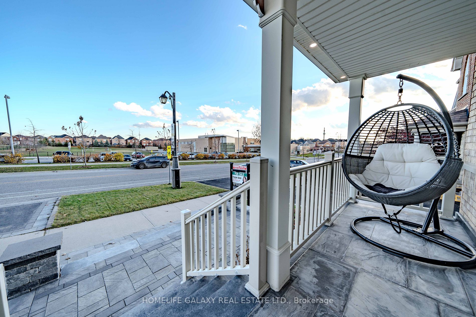 66 Williamson Dr E