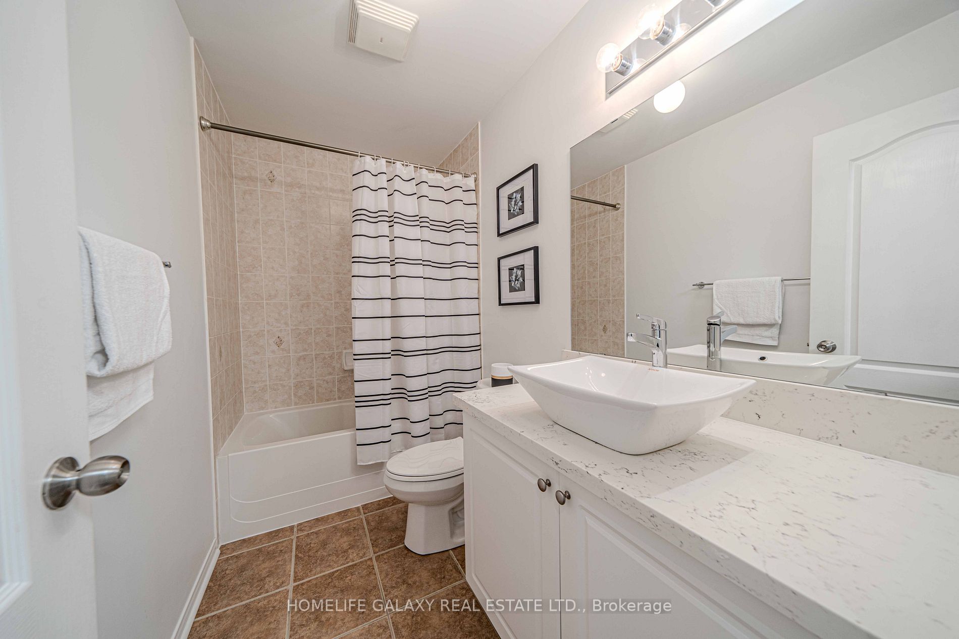 66 Williamson Dr E
