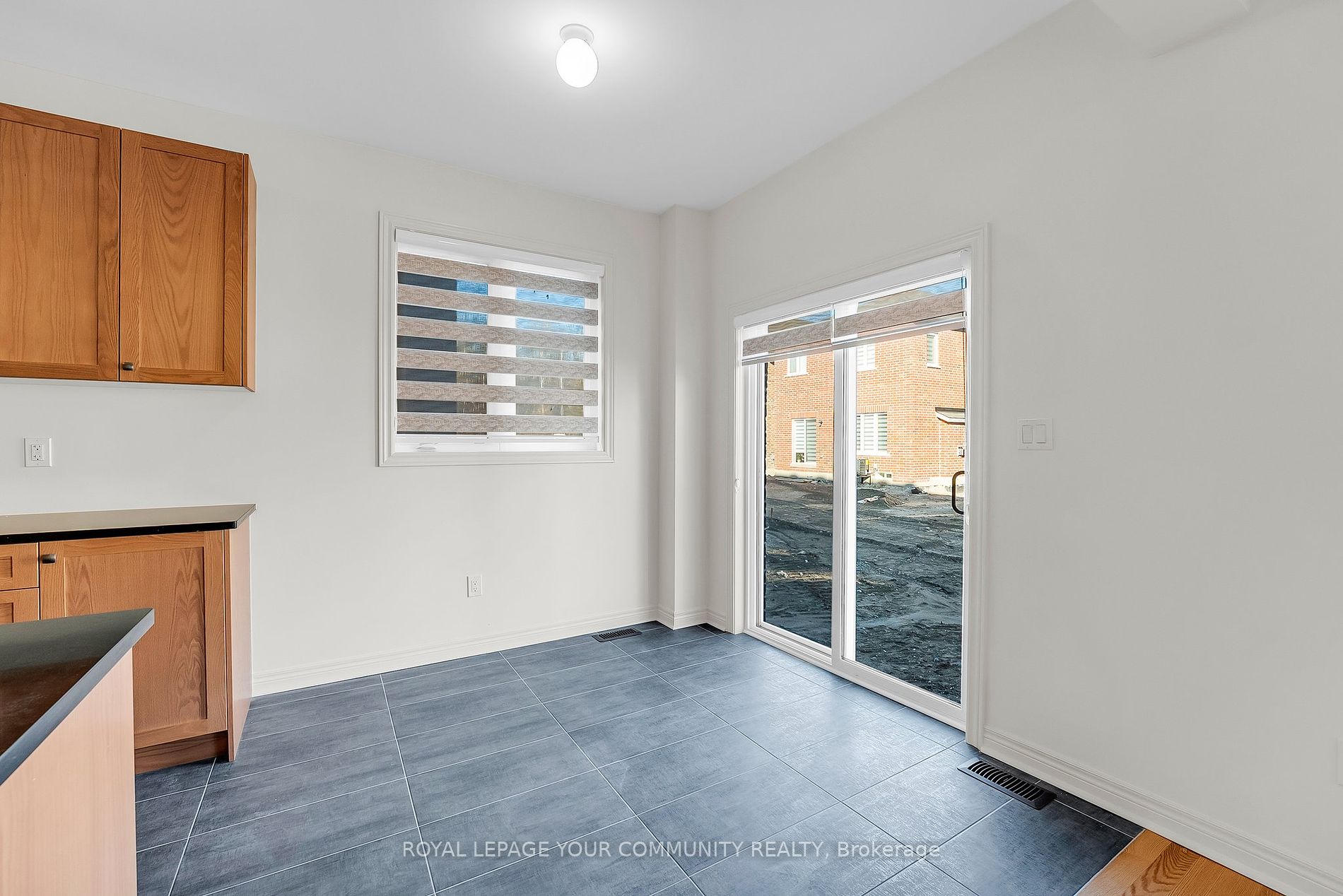 1263 JIM BREWSTER Circle, #B36-1