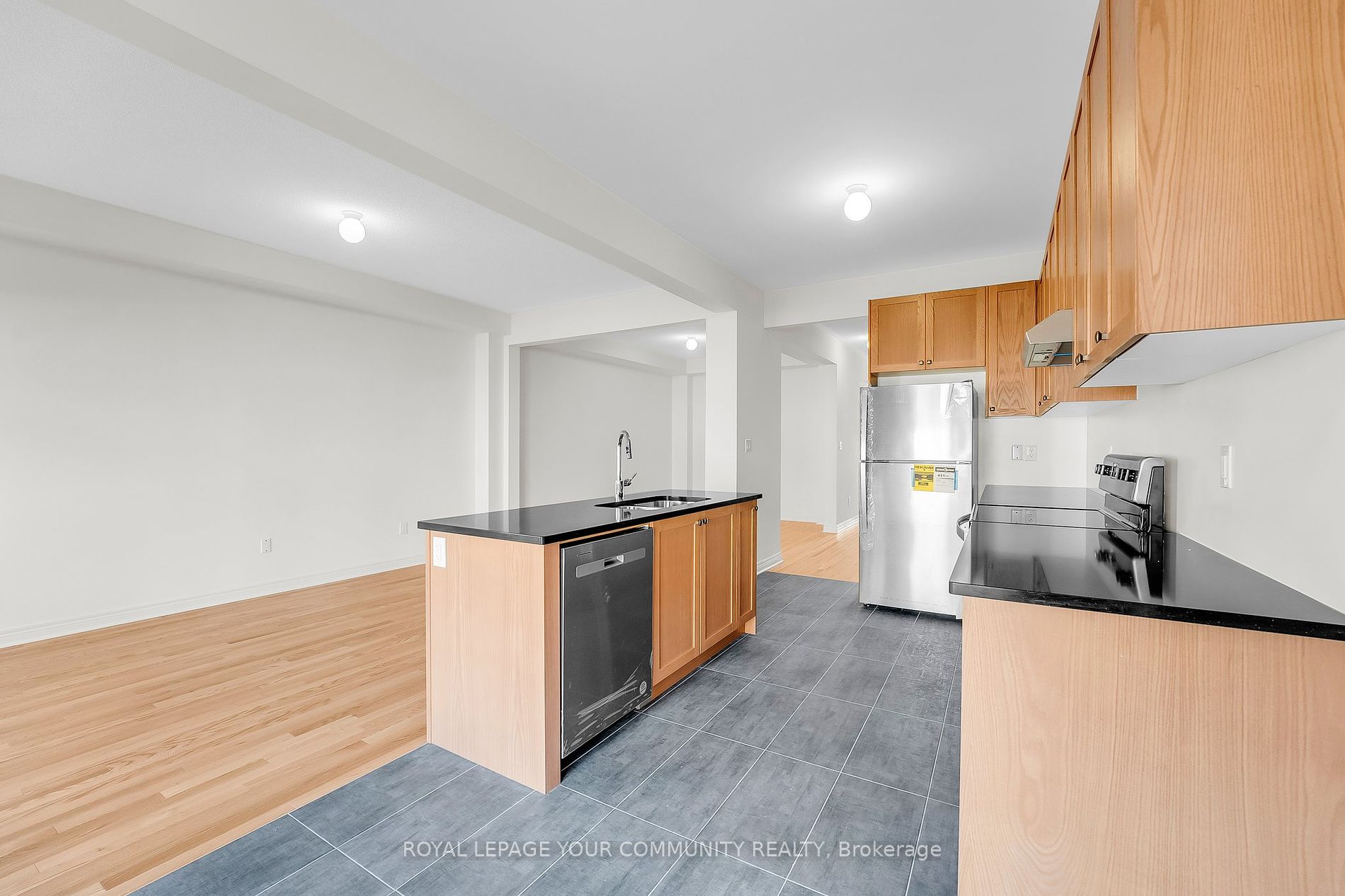 1263 JIM BREWSTER Circle, #B36-1