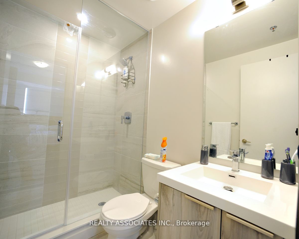 90 Glen Everest Rd, #411