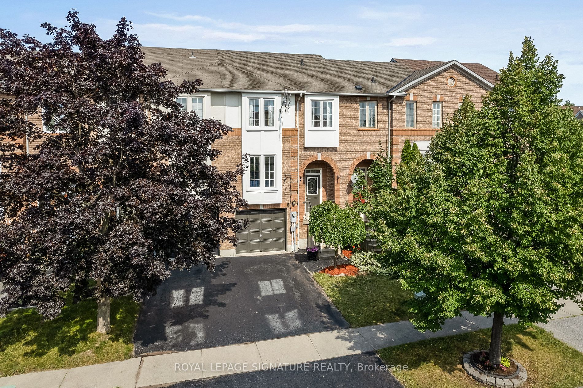 6 Twigg Dr