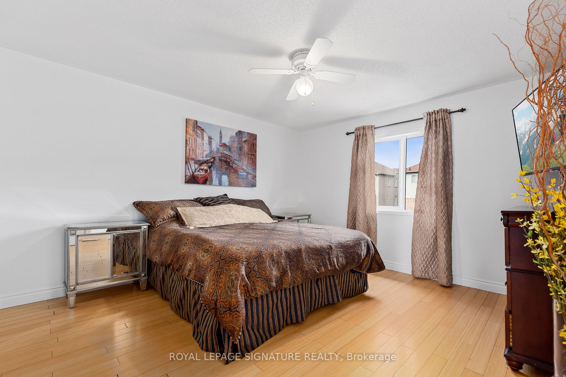6 Twigg Dr