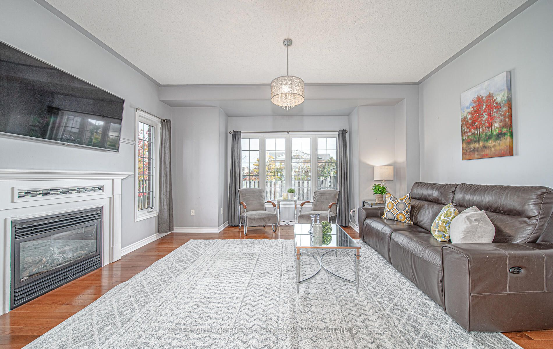 22 Rosswell Dr