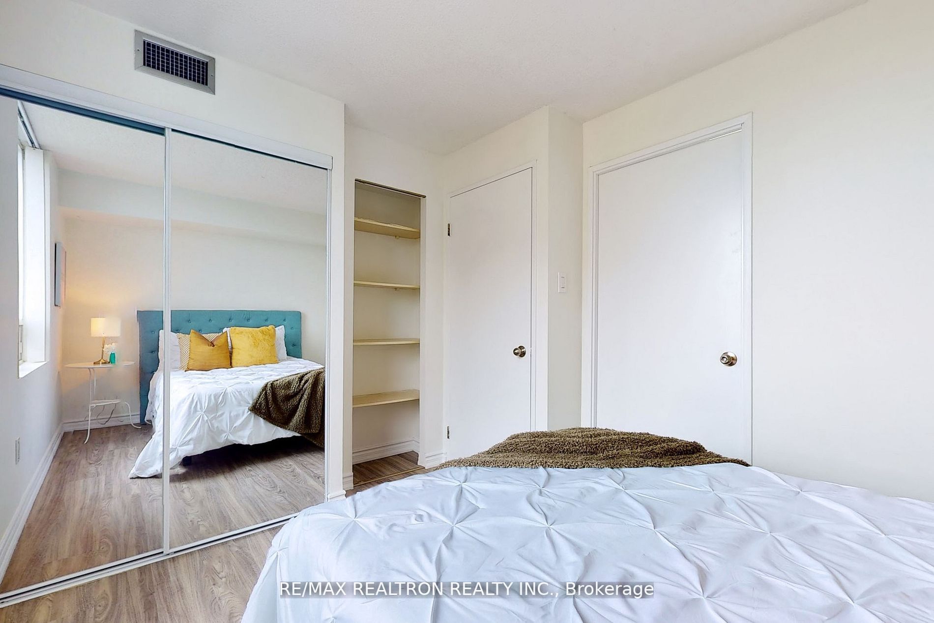 3050 Ellesmere Road, #1619