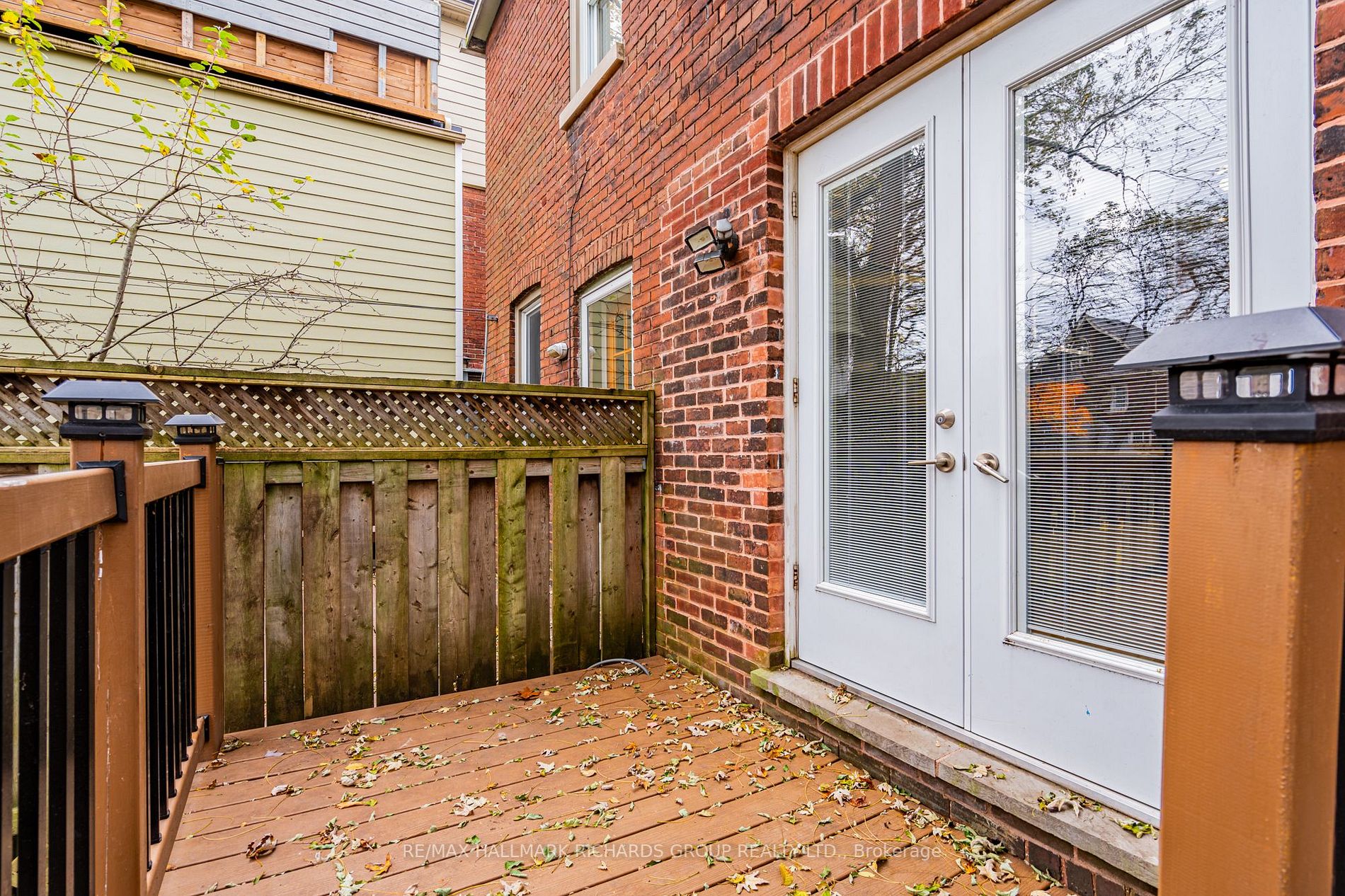 179 Lee Ave