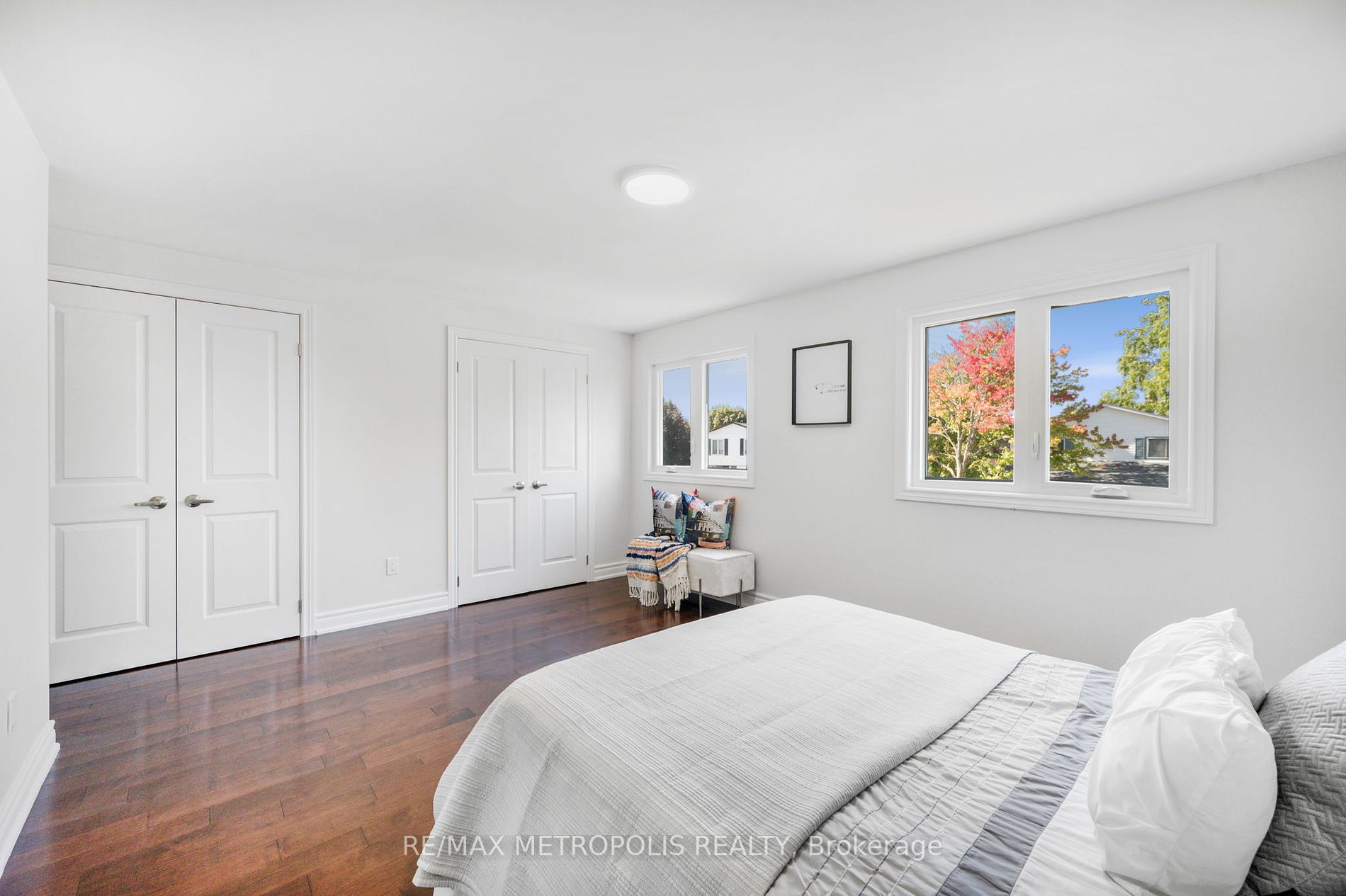 17 Chopin Crt, #Upper