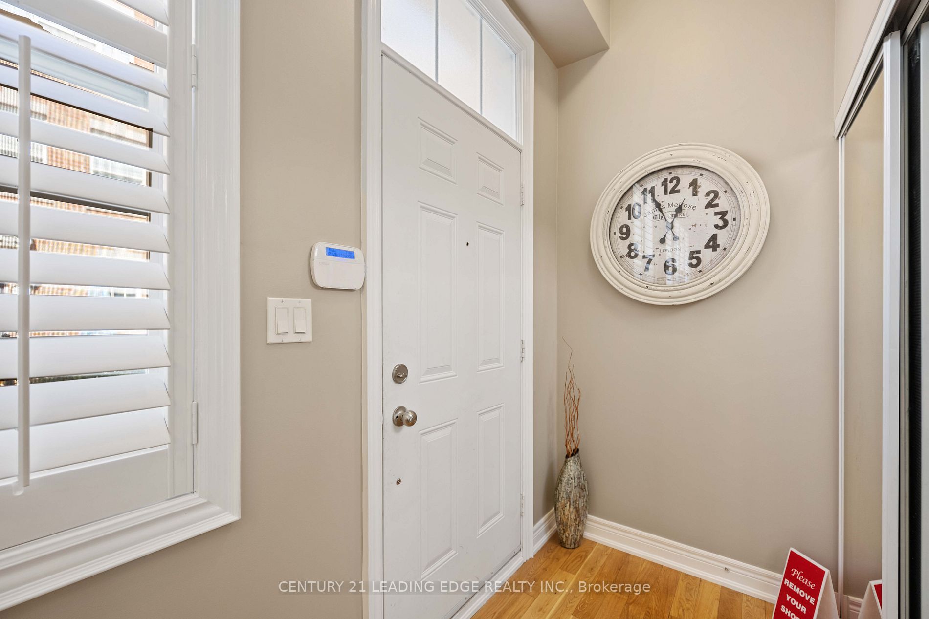 1 Fairhead Mews