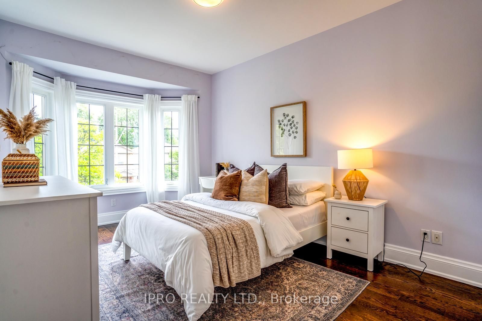 1134 Greenwood Ave