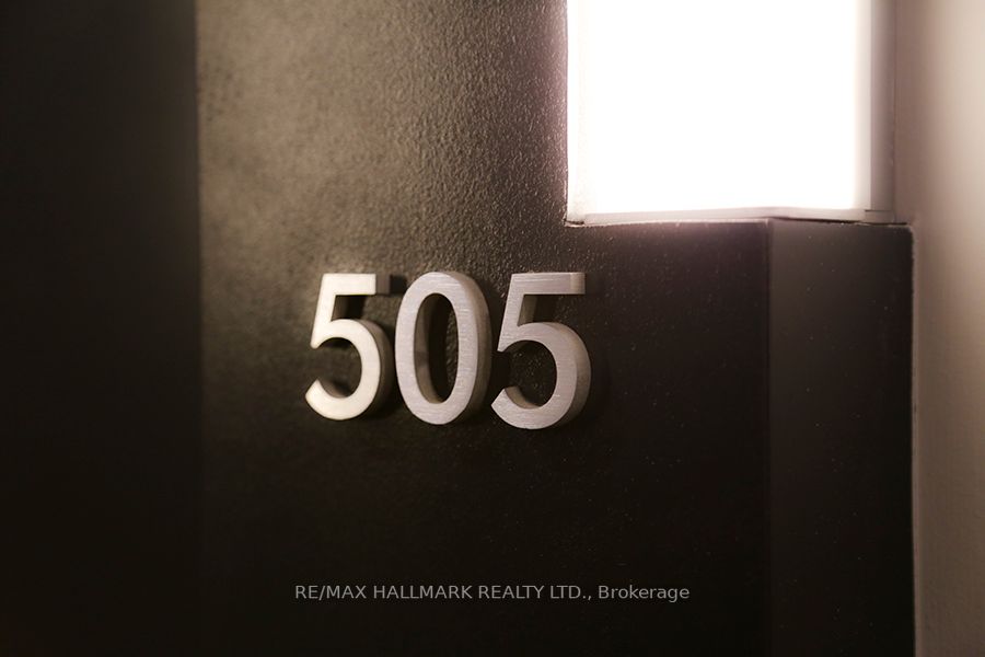 1201 Dundas St E, #505