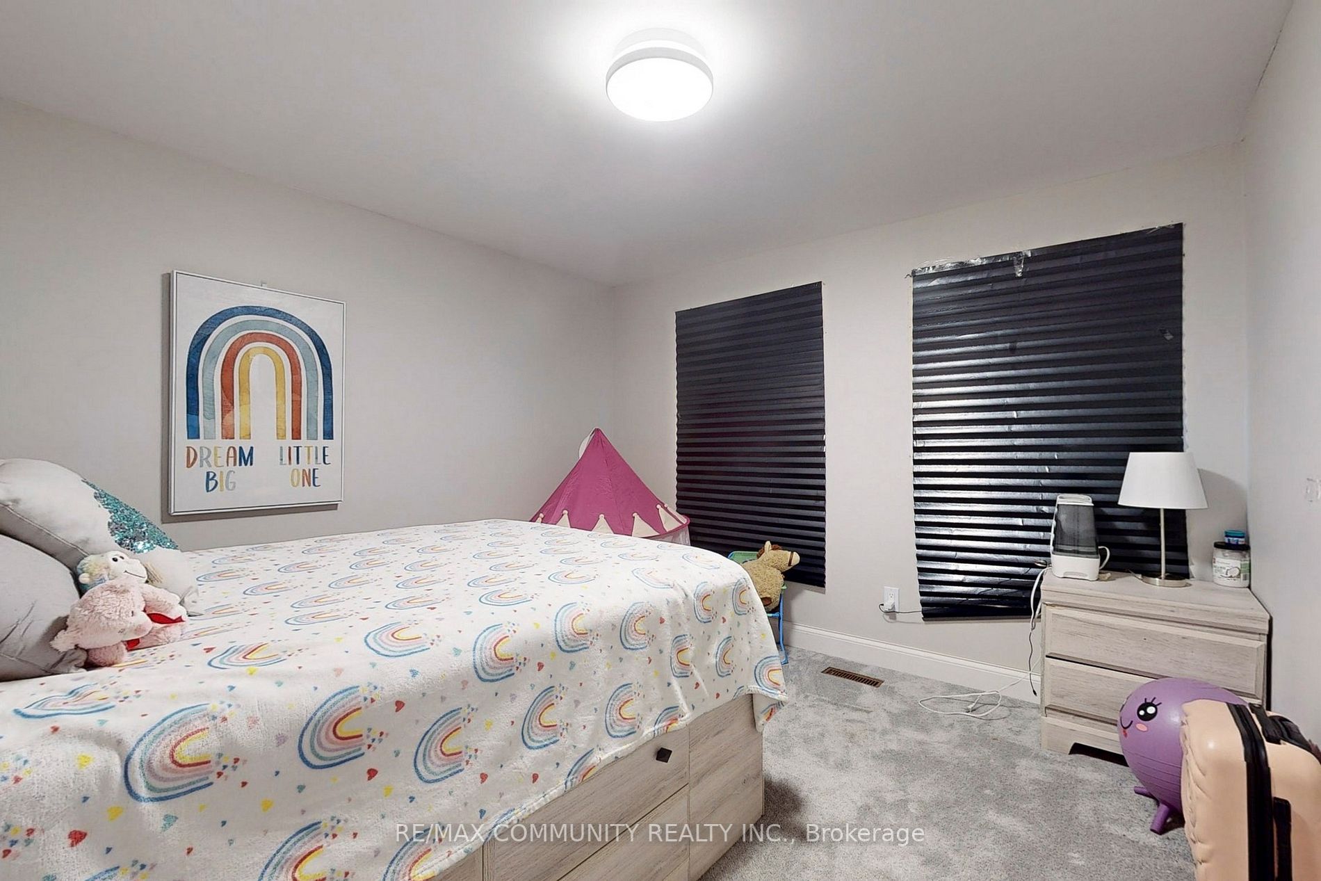 24 Trawley Cres