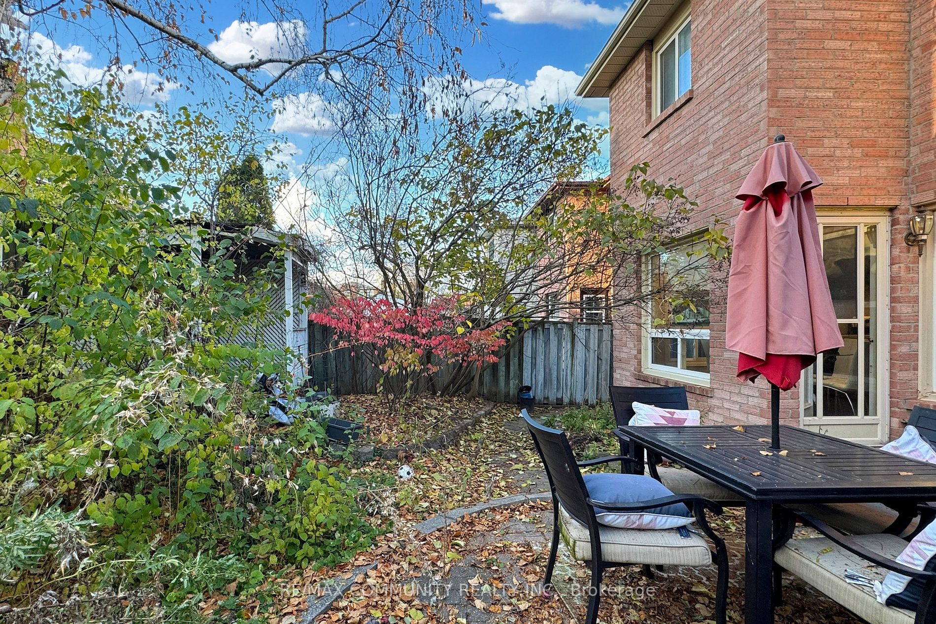 24 Trawley Cres