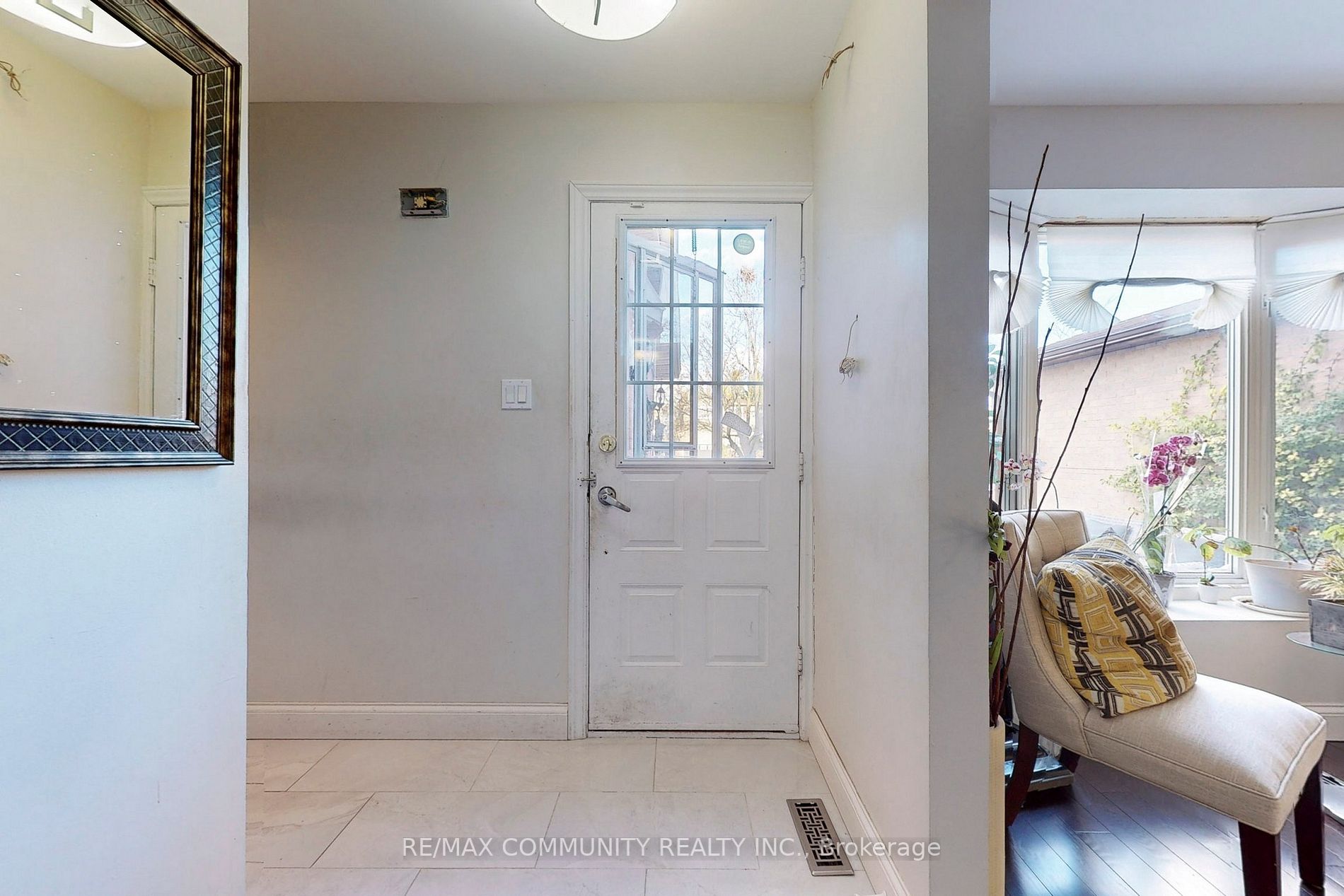 24 Trawley Cres