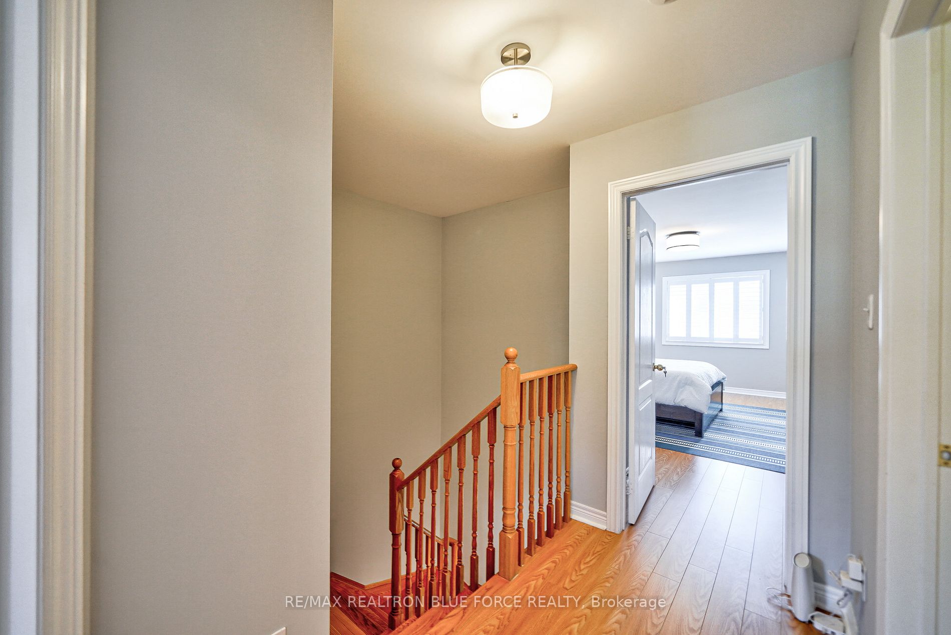 2557 Canadian St