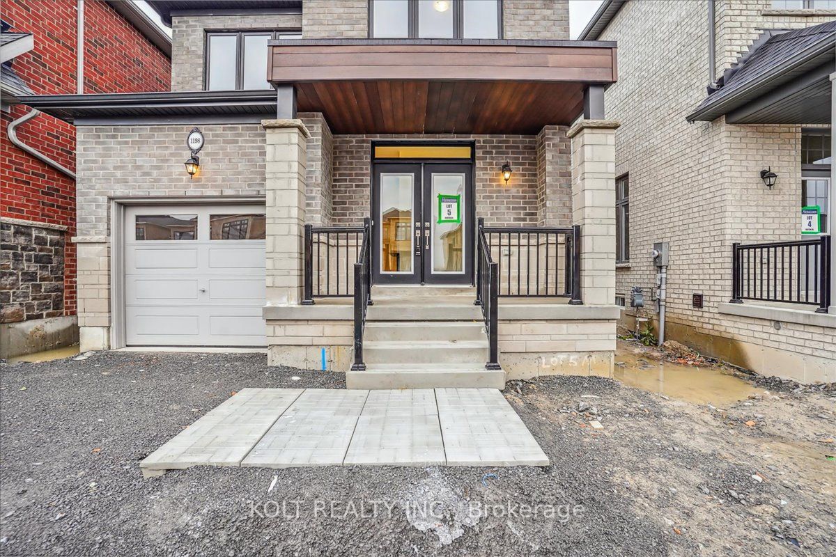 1198 Rexton Dr