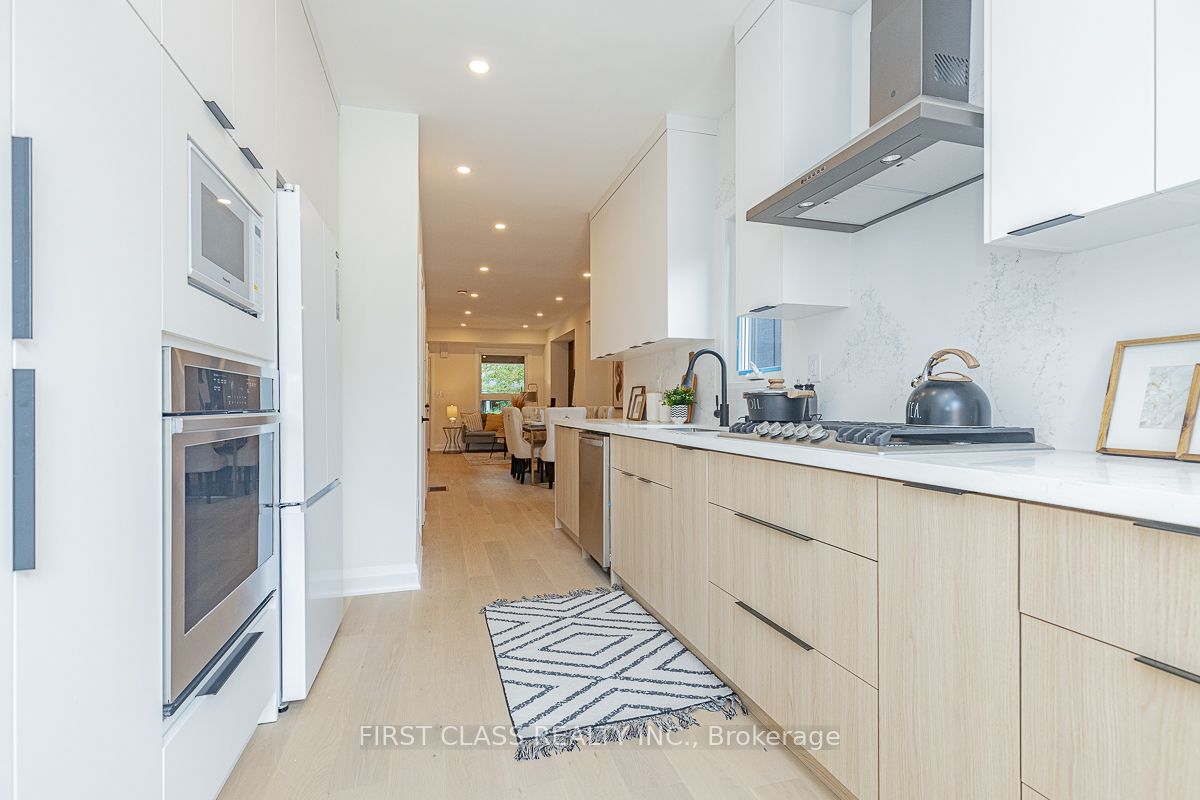 28 Endean Ave