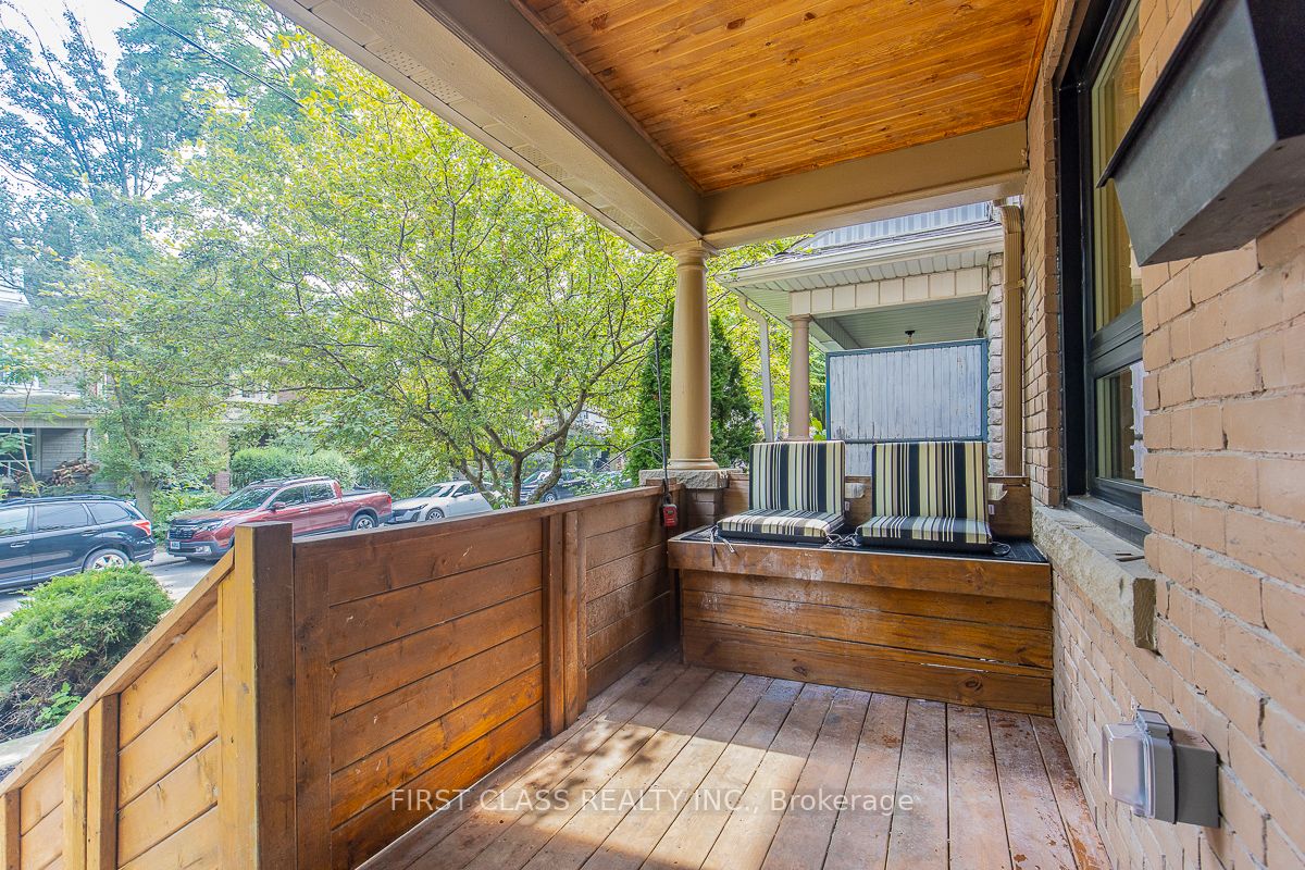 28 Endean Ave