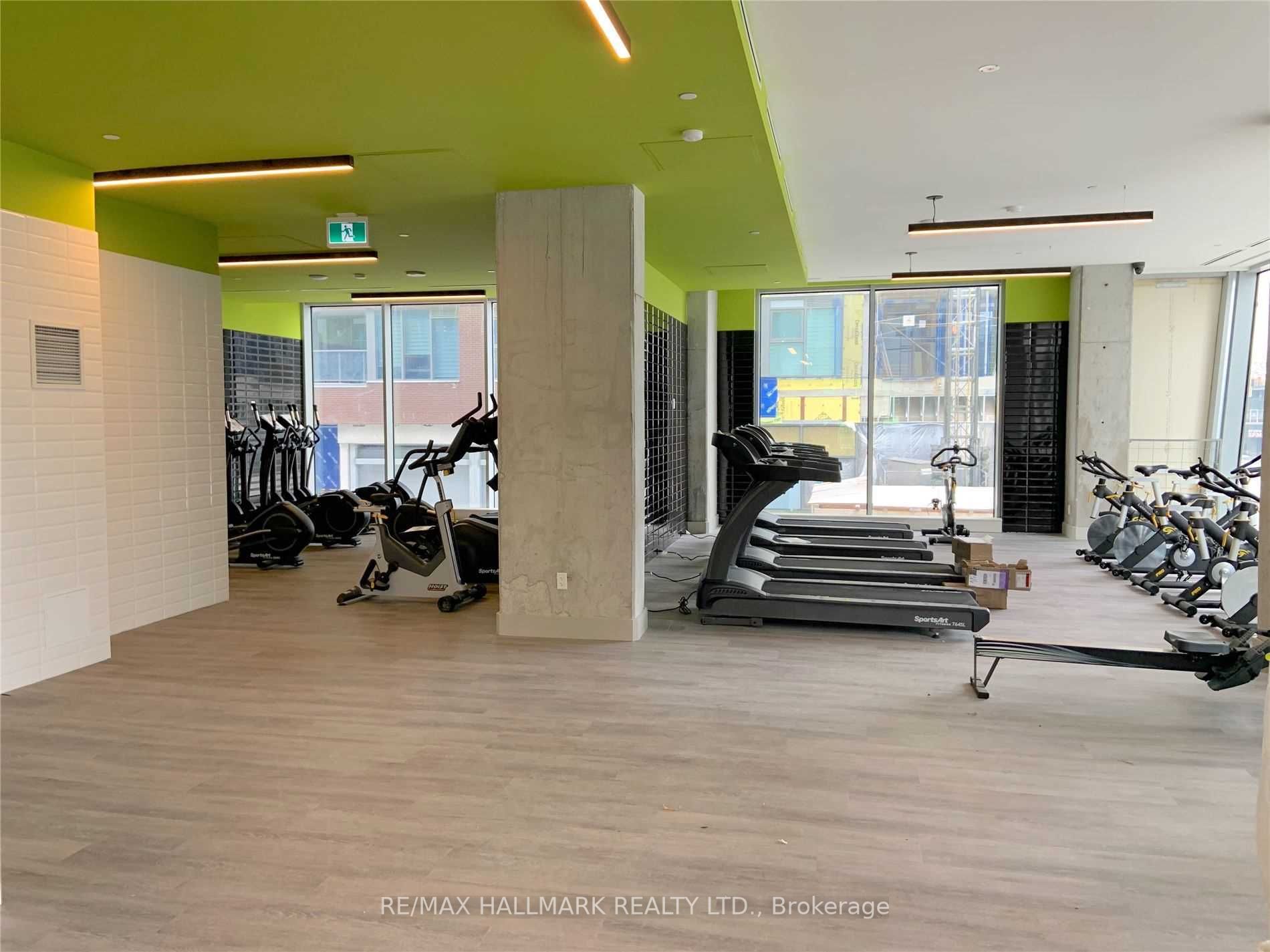 665 Queen St E, #309