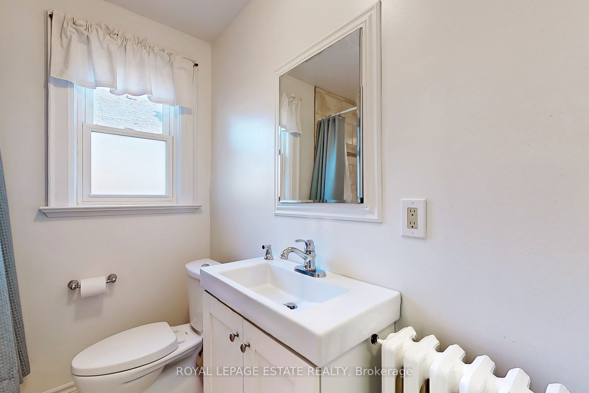10 Ralston Ave, #Main Fl