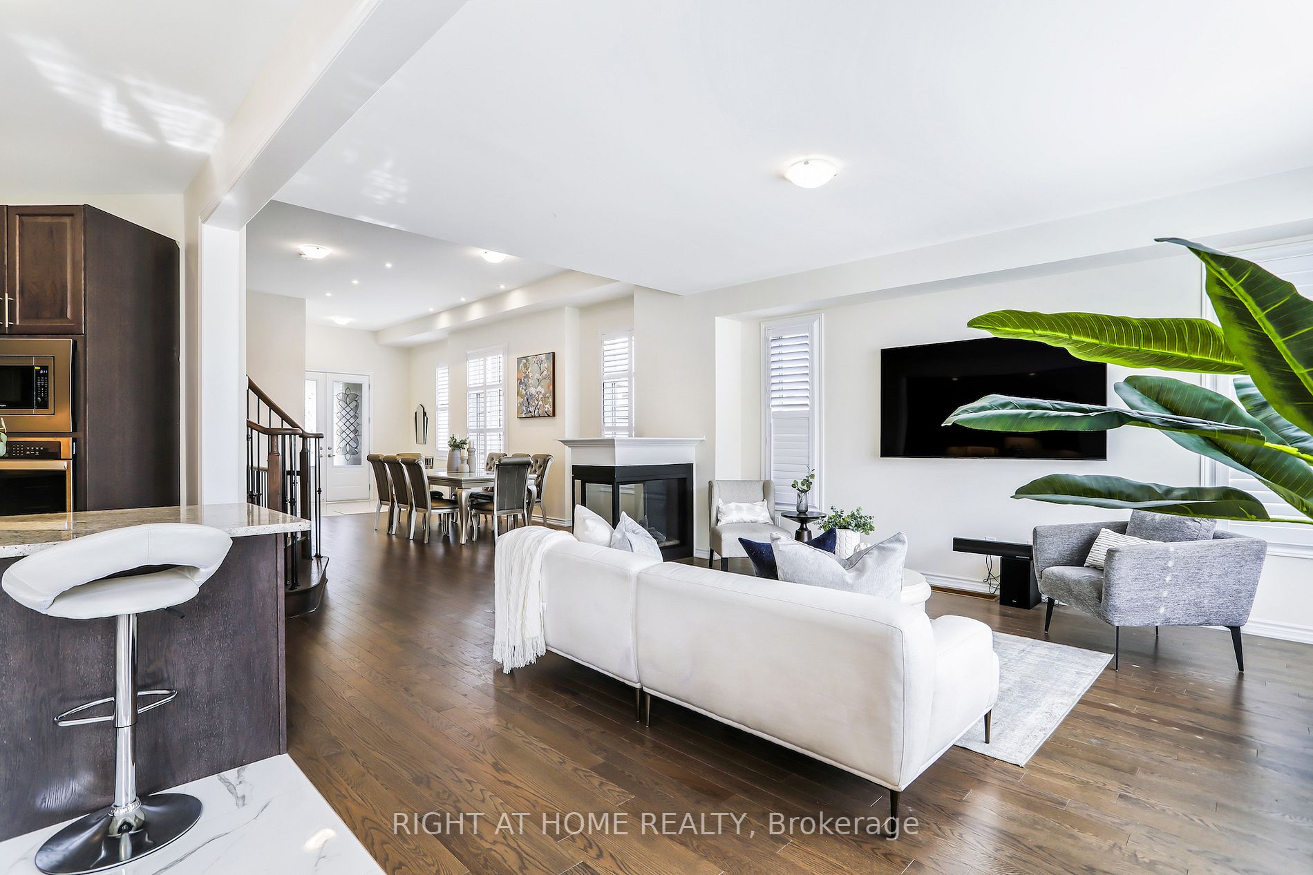 1 Northern Breeze Cres