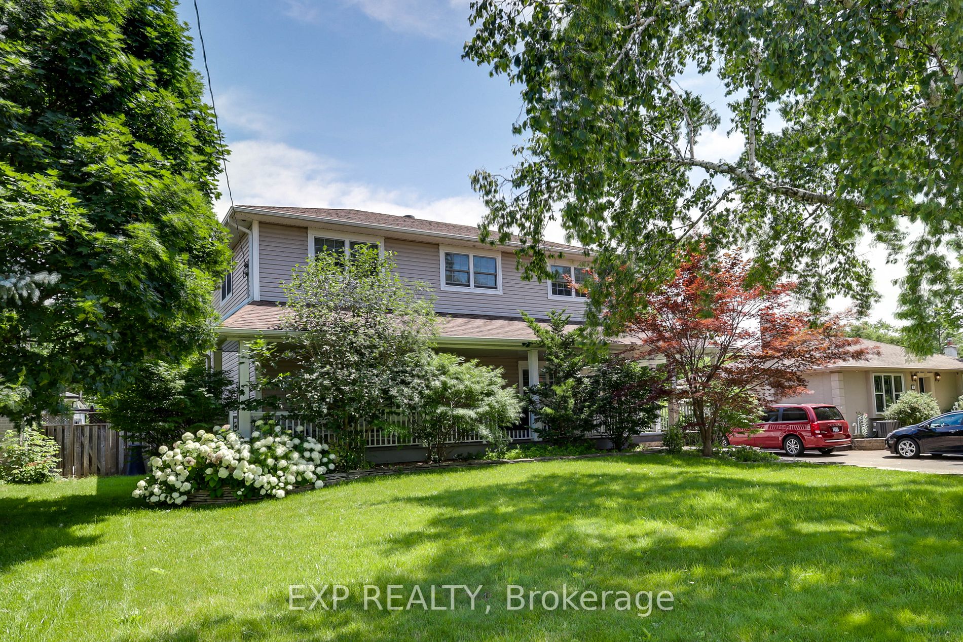 53 Georgina Dr