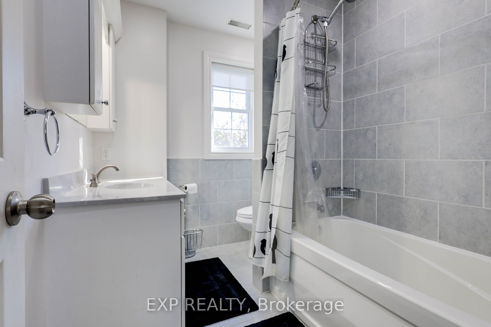 53 Georgina Dr
